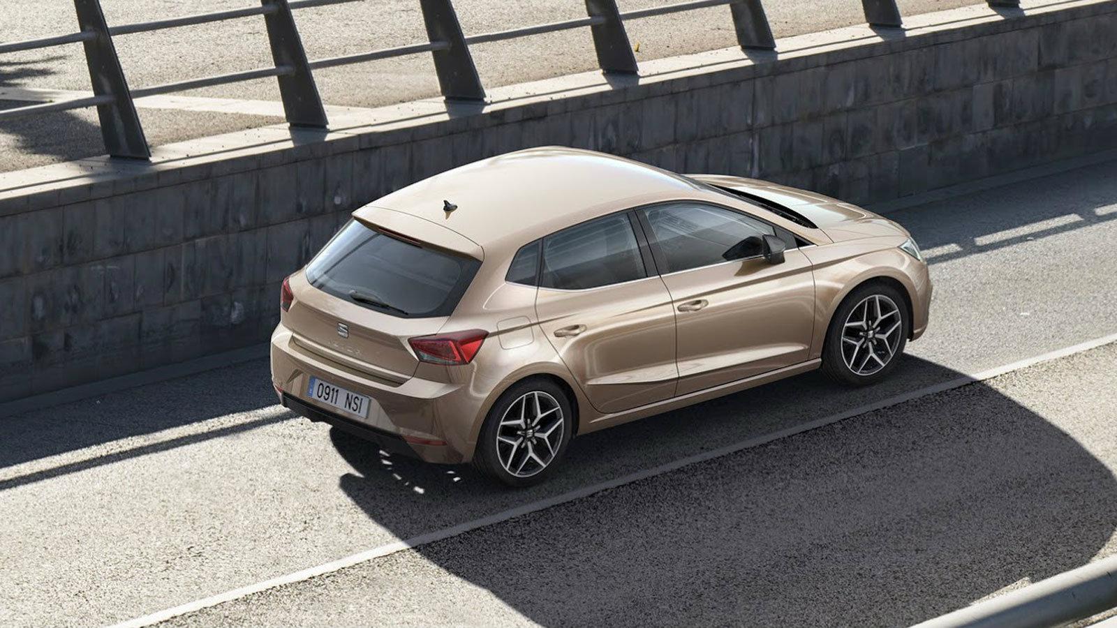 H νέα γενιά του Ibiza βασίζεται στη νέα πλατφόρμα MQB A0, κάτι που βοηθά στη μείωση του βάρους, αυξάνοντας παράλληλα την ακαμψία του μοντέλου έως και 