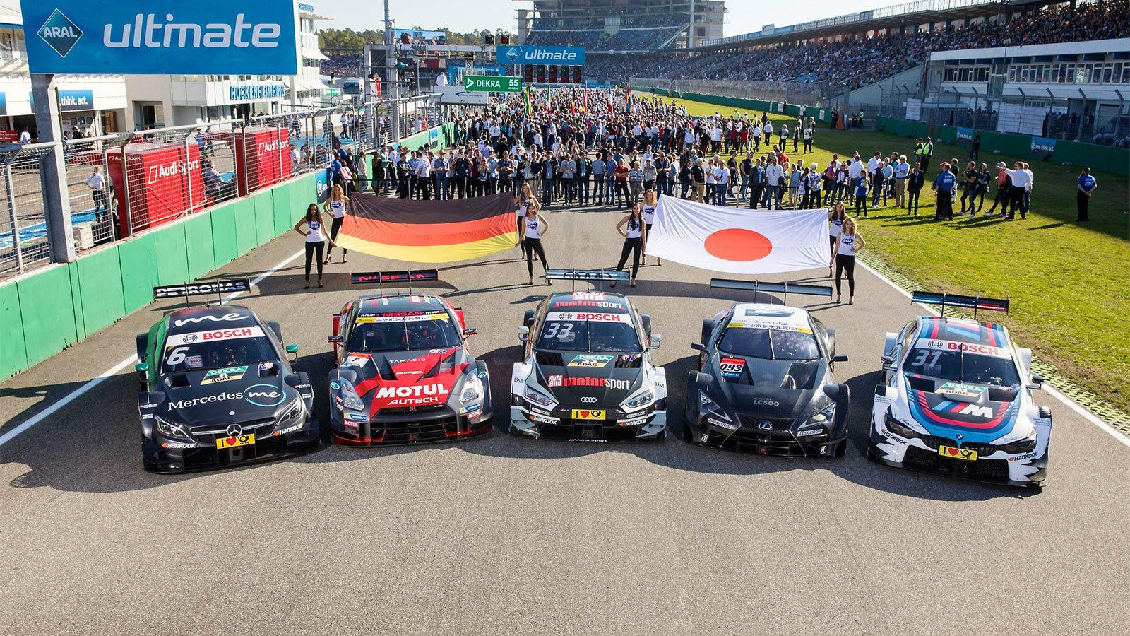 Ο Ronnie Quintarelli  οδηγός της Nissan στο Super GT, παρουσίασε το Σαββατοκύριακο 14-15 Οκτωβρίου το  Nissan GT-R NISMO GT500.