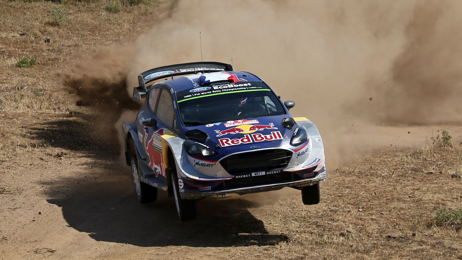 Ο Sebastien Ogier που άνοιγε πρώτος της ειδικές, πάσχιζε όλη μέρα να βρει πρόσφυση με το Fiesta του, με τον απογοητευμένο Γάλλο να τελειώνει την ημέρα