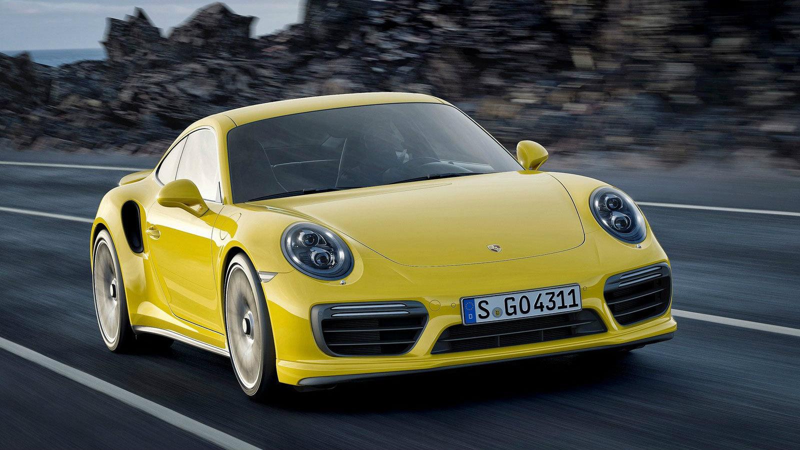Στην εικόνα βλέπετε την Porsche 911 Τurbo S.
