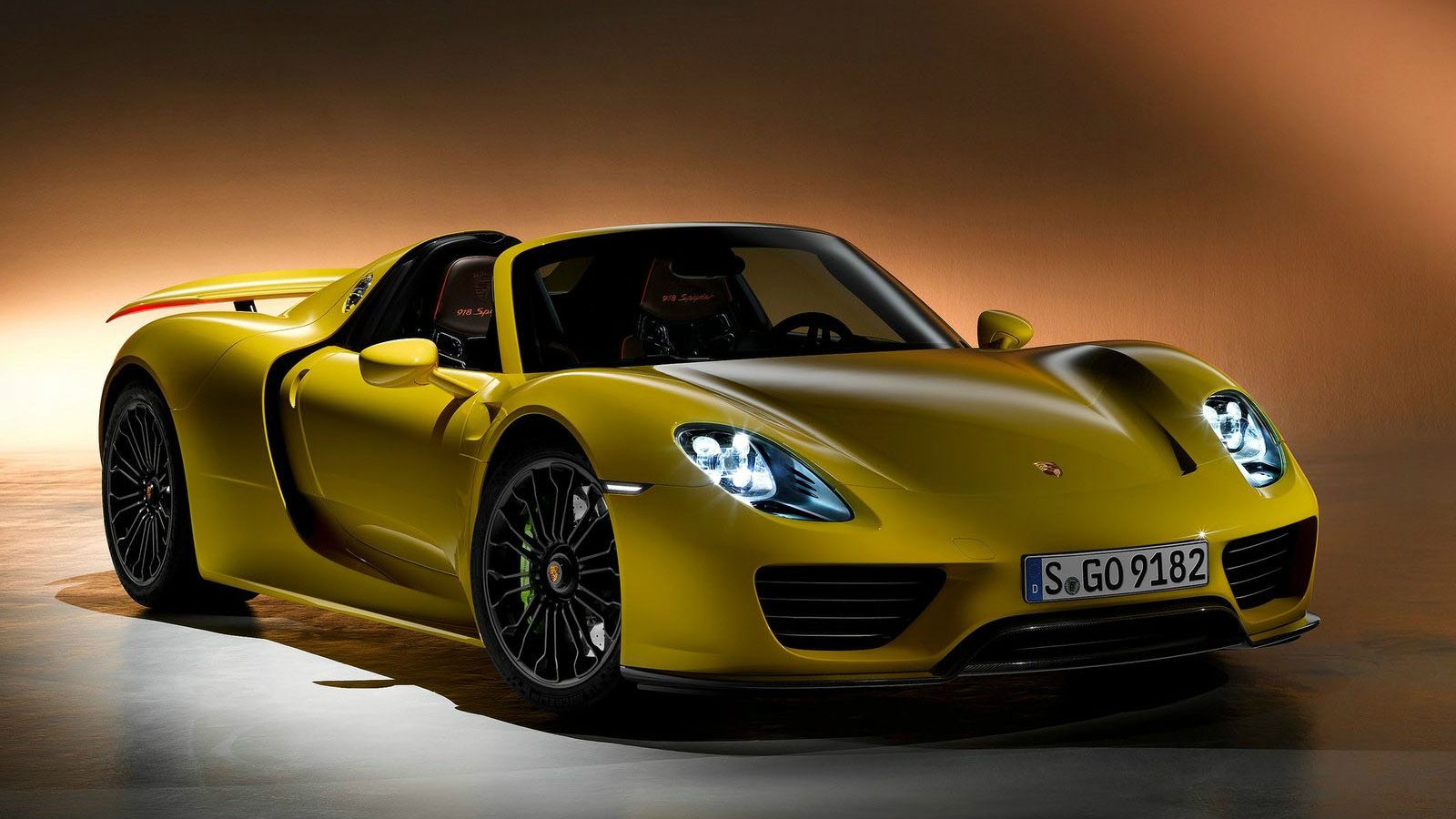 Παρά τις δυνατές εισόδους των Aston Martin και Mercedes στην κατηγορία των hypercars η Porsche δε σκοπεύει να αλλάξει τα χρονοδιαγράμματα που ακολουθε