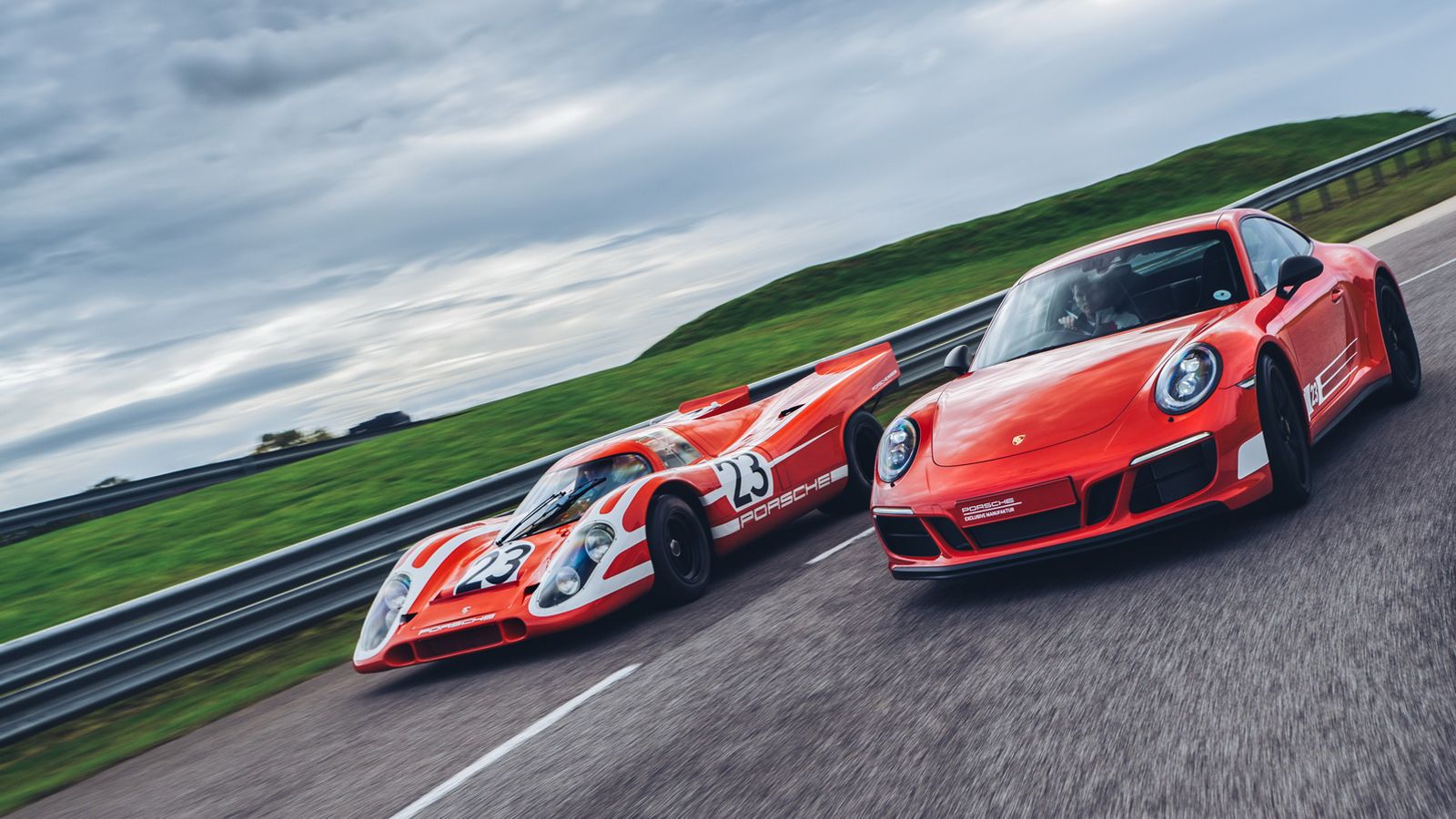 Η νέα περιορισμένης παραγωγής Porsche 911 Carrera 4 GTS «British Legends Edition» έγινε προς τιμήν των Richard Attwood, Derek Bell και Nick Tandy για 