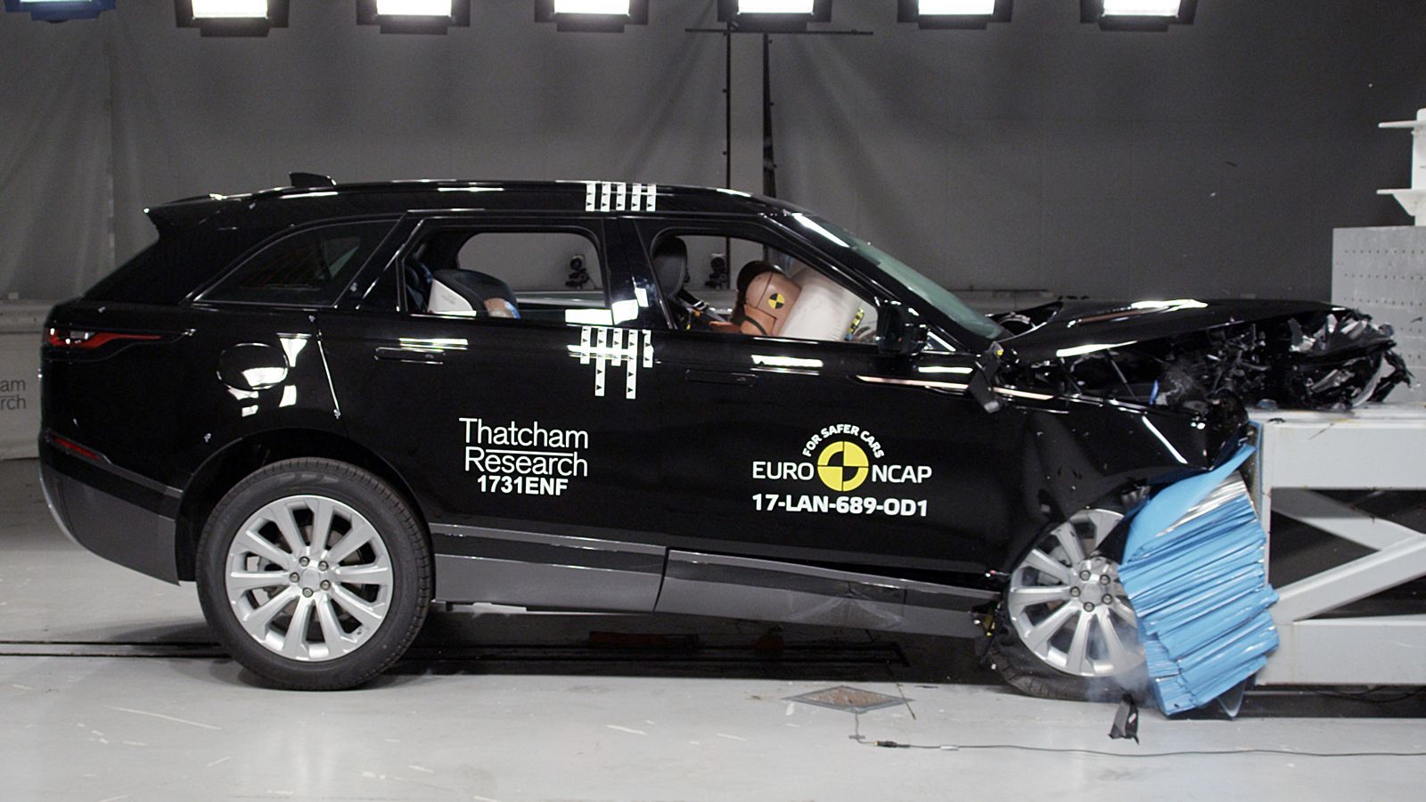 Το νέο Range Rover Velar είναι το τελευταίο όχημα που δοκιμάστηκε για την ασφάλειά του από το Euro NCAP, αποσπώντας τη μέγιστη διάκριση των πέντε αστε