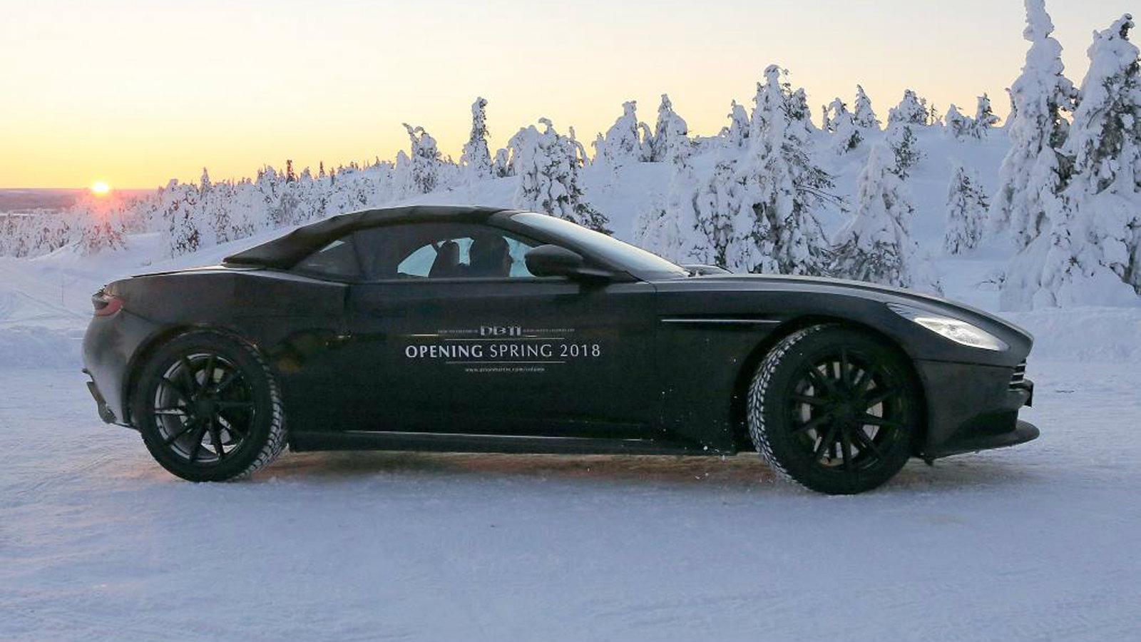 Από την κλειστή DB11 προέρχονται και οι αεραγωγοί με την ονομασία “Curlicue” (τα «βράγχια» στα εμπρός φτερά).