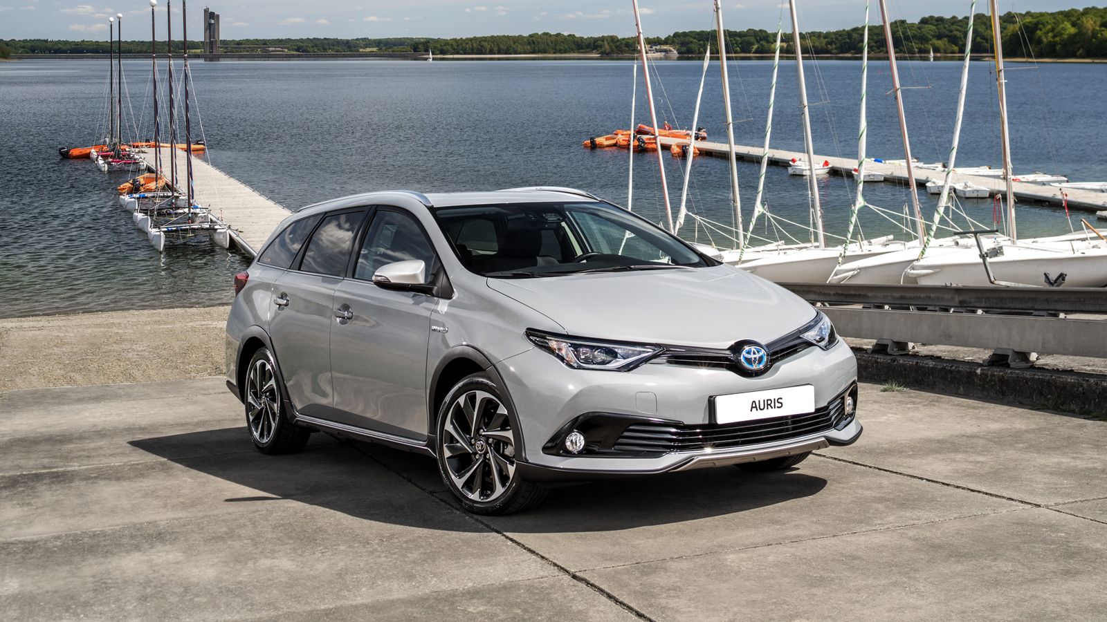 Στην έκθεση της Φρανκφούρτης η Toyota παρουσιάζει τη νέα έκδοση Freestyle του Auris Touring Sports, ένα υπερυψωμένο station wagon που ανήκει στα ελαφρ