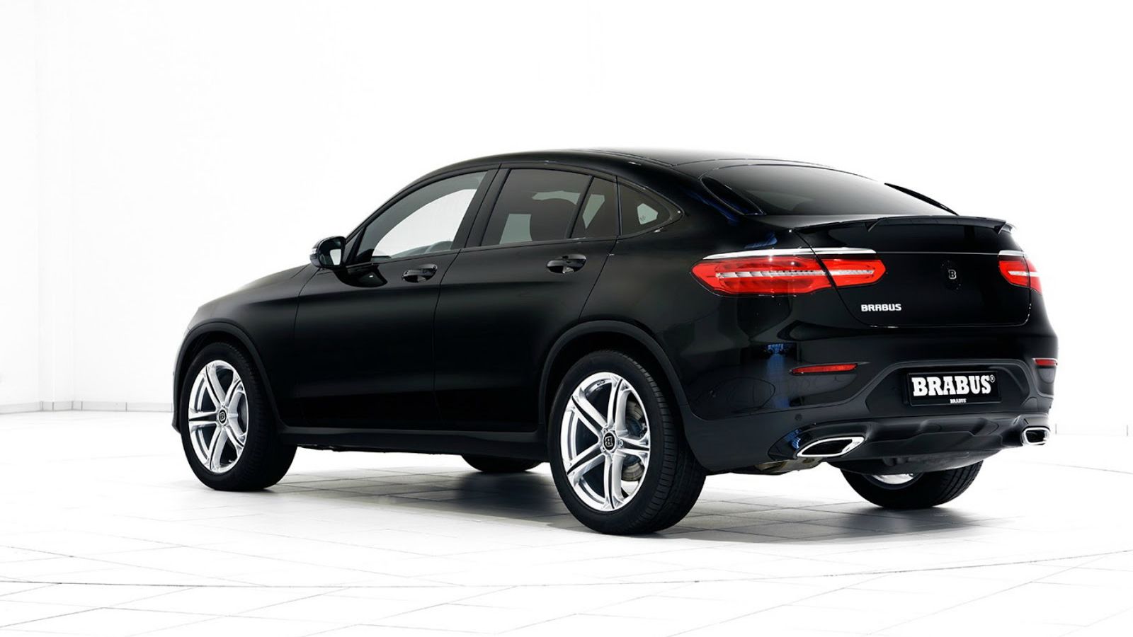 Οι πετρελαιοκίνητες GLC & GLC Coupe 220 d και 250 d κέρδισαν 35 και 31 ίππους αντίστοιχα, ενώ αμφότερες αύξησαν τη ροπή τους κατά 50 Nm. Πλέον, η 220 