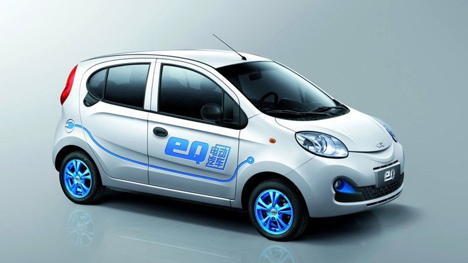 Αυτό είναι το Chery eQ που έβαλε σε μπελάδες την Mercedes-Benz.