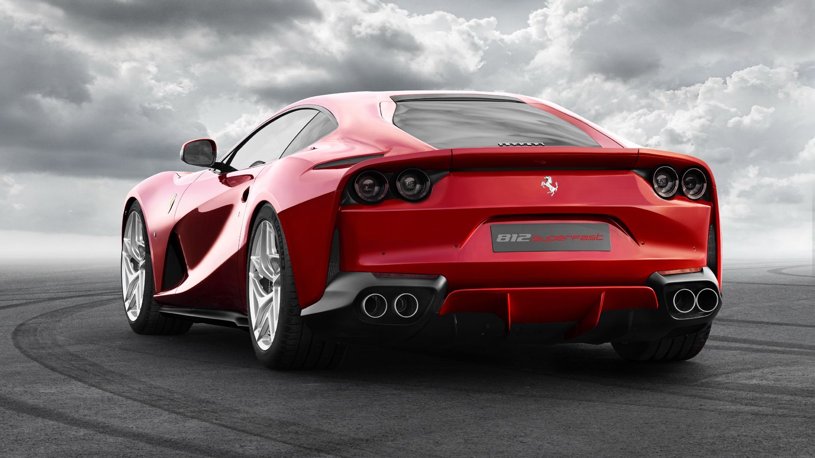 Αυτή είναι η νέα Ferrari 812 Superfast.