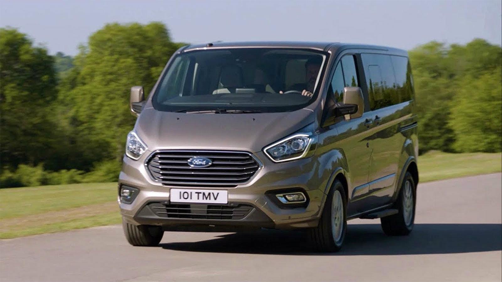 Παρουσιάστηκε το νέο Ford Tourneo Custom.
