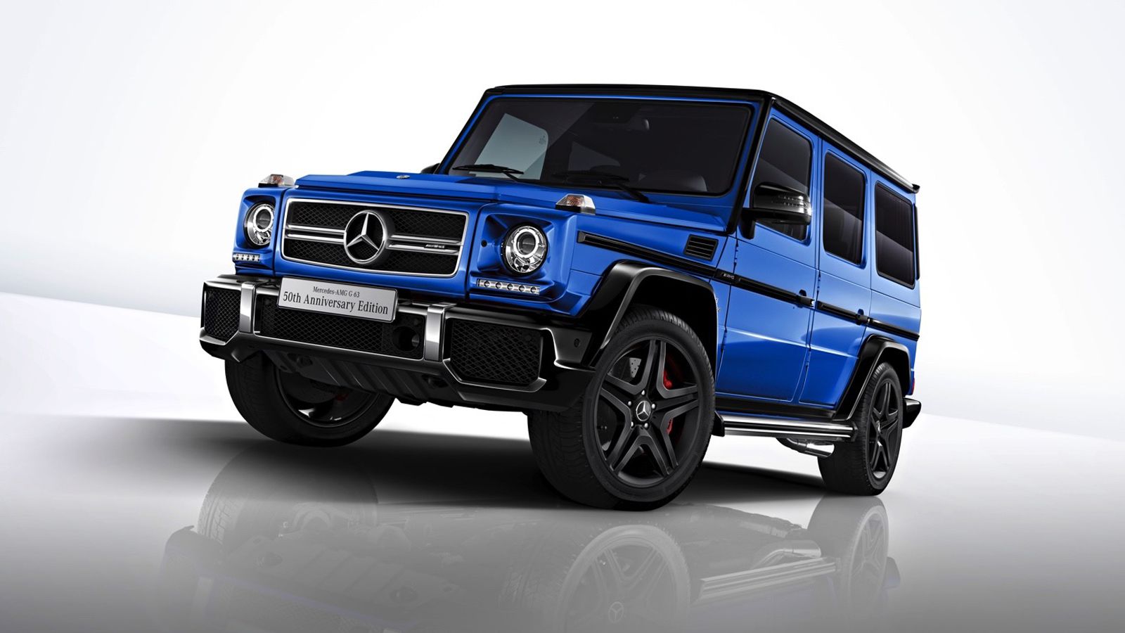 Γιορτάζοντας τα πεντηκοστά της γενέθλια, η Mercedes-AMG παρουσίασε μια επετειακή έκδοση της G-Class, την Mercedes-AMG G 63 50th Anniversary Edition, π