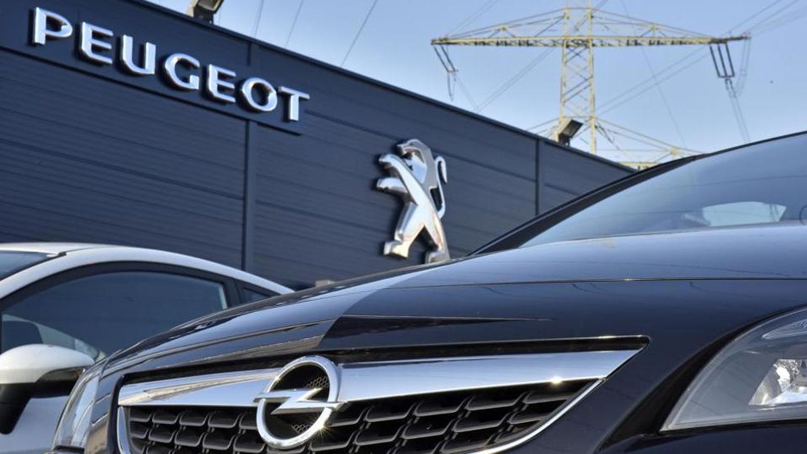 PSA Group και GM βρίσκονται σε επικοινωνία προκειμένου να βρουν κάποια λύση.
