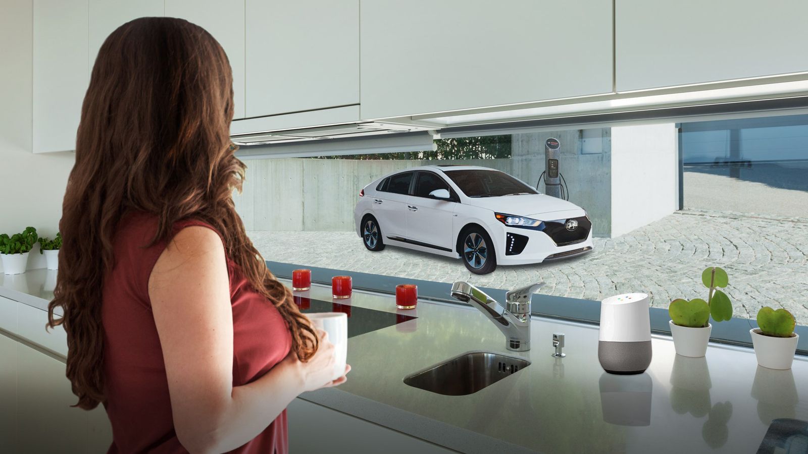 Ο χρήστης θα μπορεί να συμβουλεύεται το Google Assistant για να βρει συγκεκριμένα μέρη ή για να διαμορφώσει τη θερμοκρασία της καμπίνας του αυτοκινήτο