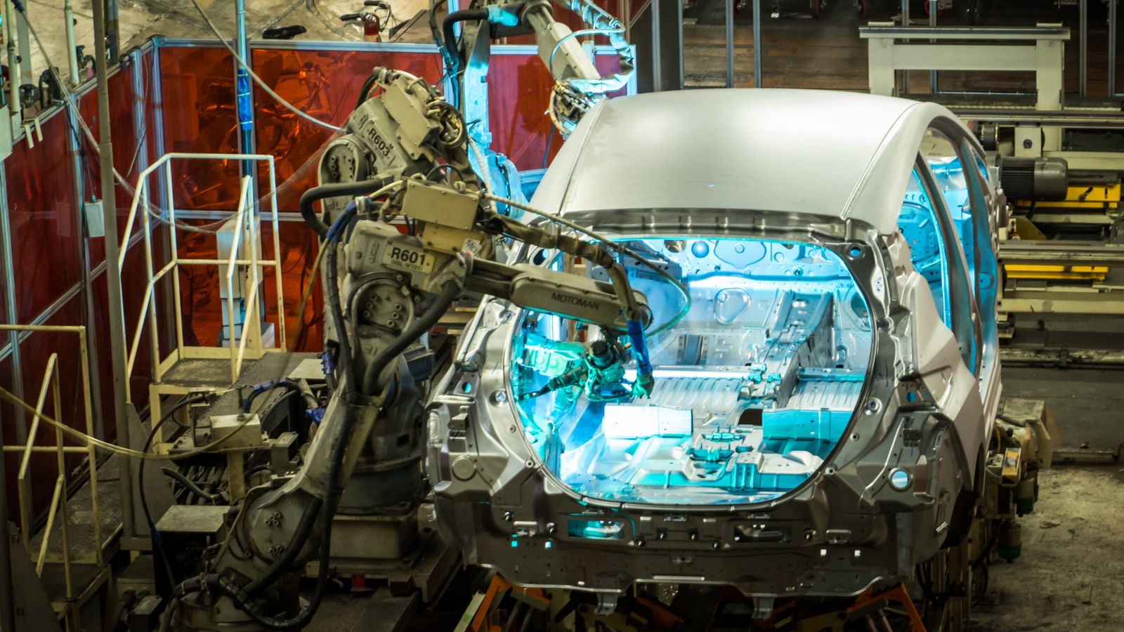 Το νέο Nissan Leaf θα ξεκινήσει να πωλείται στις 2 Οκτωβρίου στην Ιαπωνία και στους προσεχείς μήνες θα λανσαριστεί στην Ευρώπη, τις Η.Π.Α. και τον Καν