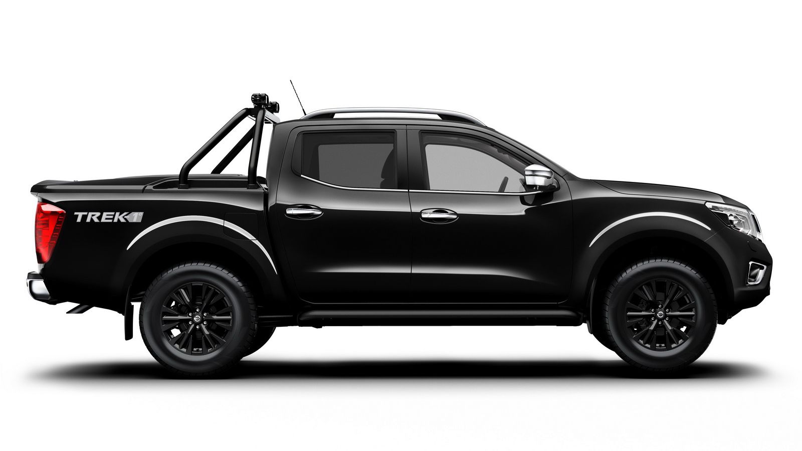 Nissan Navara Trek-1