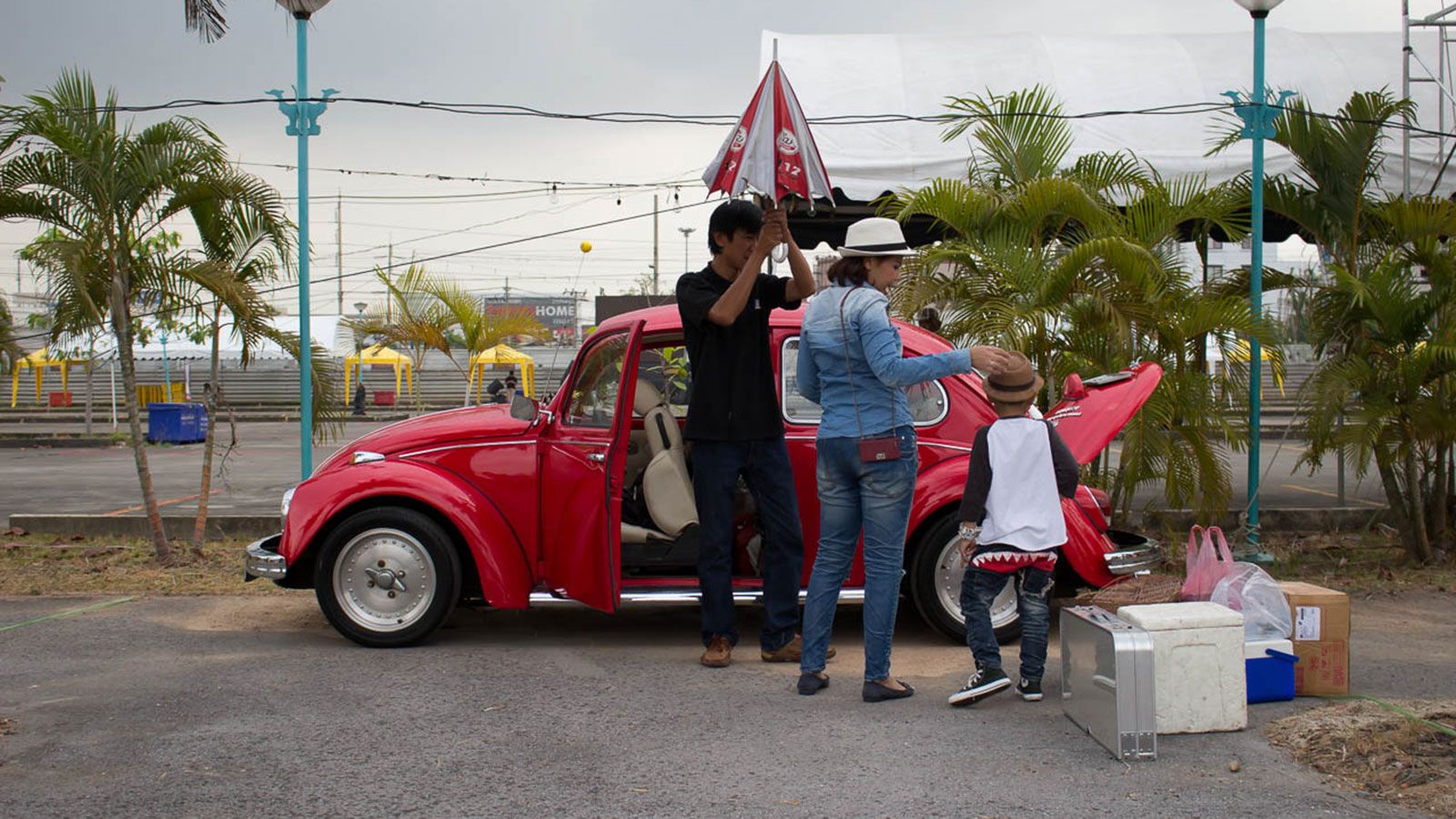 Μήπως ήρθε η ώρα να αλλάξεις αυτοκίνητο; Δες τώρα 3 οικογενειακά μοντέλα με μέχρι 15 χιλιάρικα, που συνδυάζουν χαμηλή τιμή, χώρους και επιδόσεις.