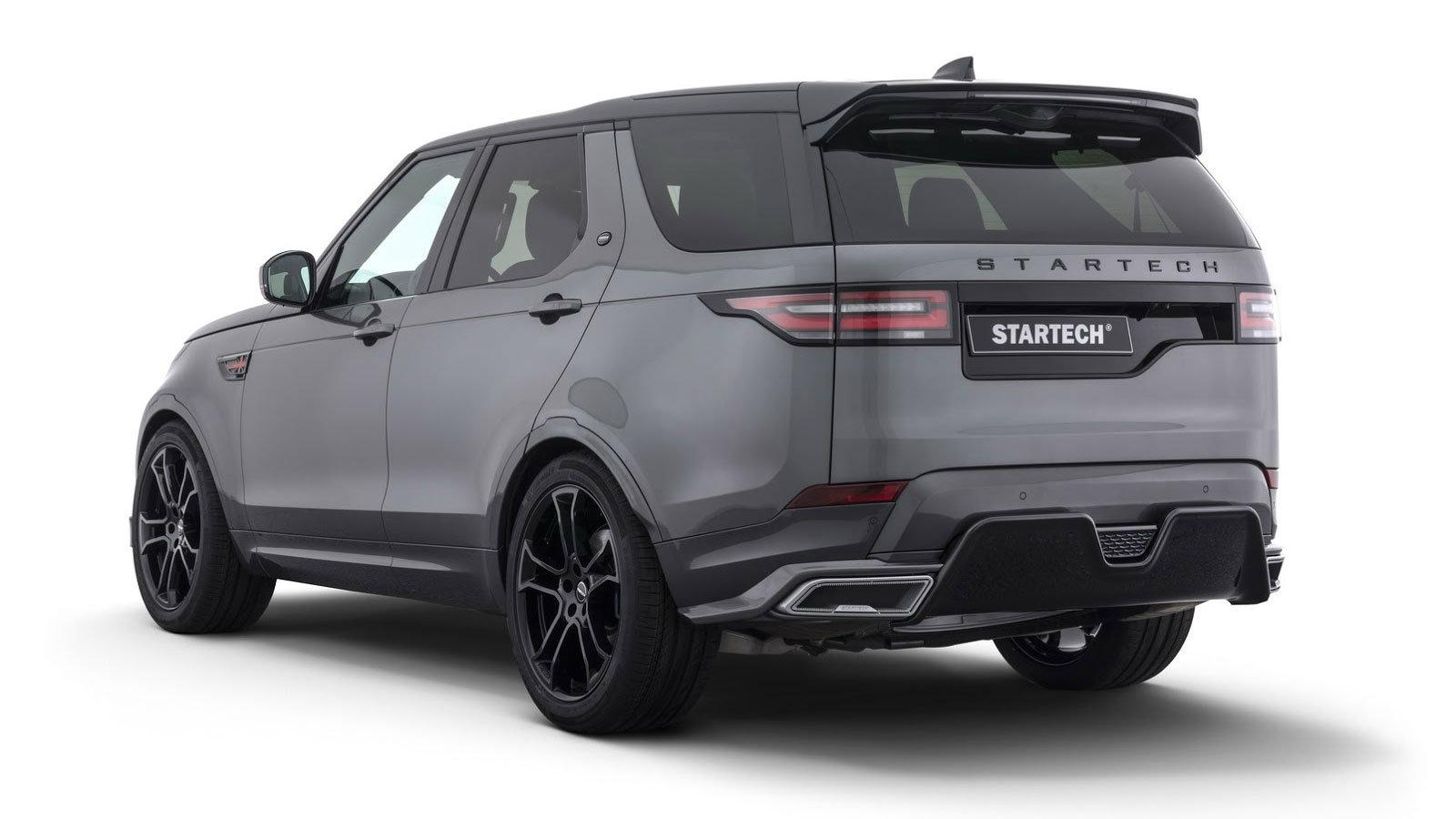 Το Land Rover Discovery διαμορφωμένο από την Startech πατάει πάνω σε τροχούς 22 ιντσών.