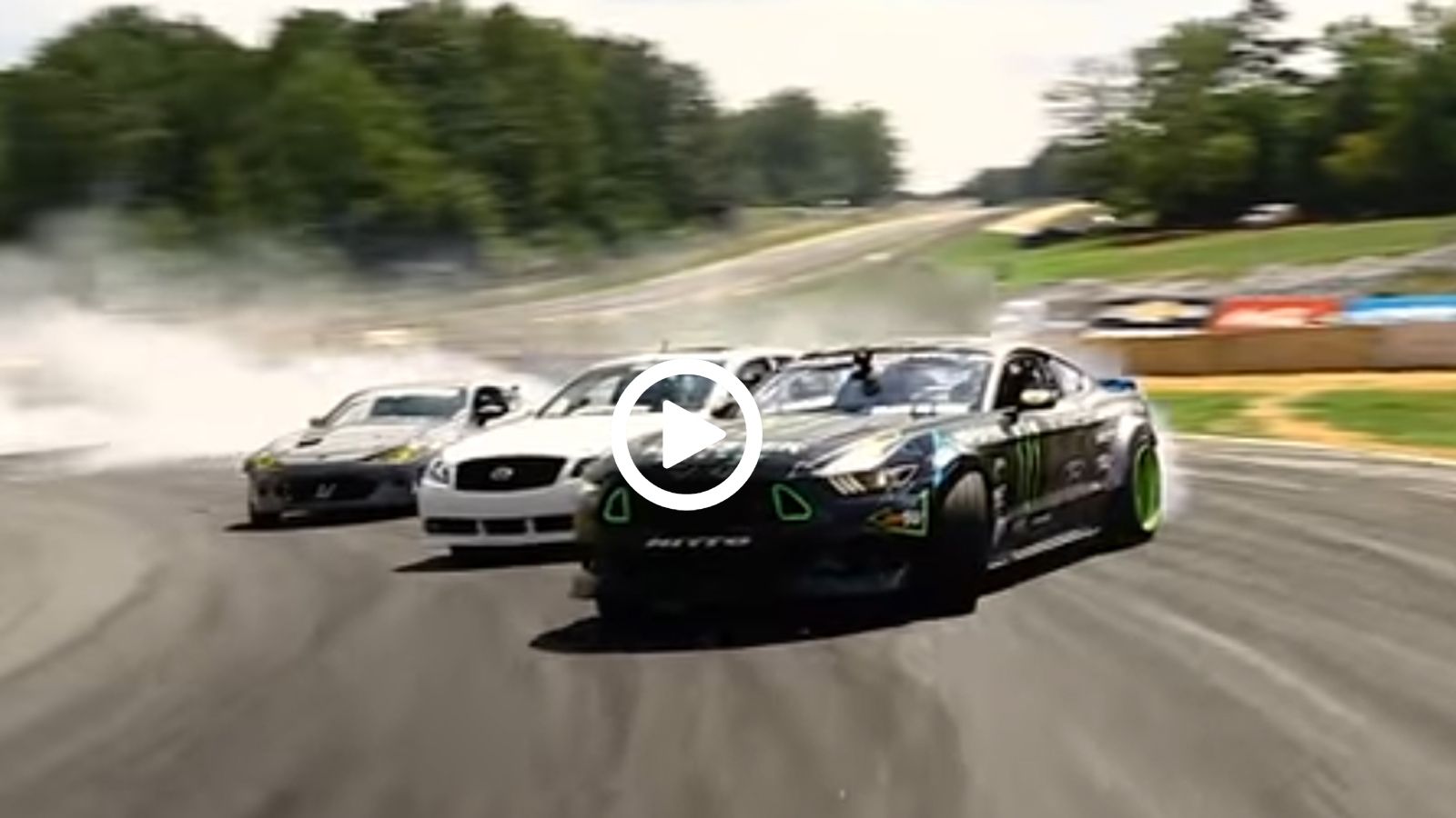 Απίθανη drifting τριπλέτα