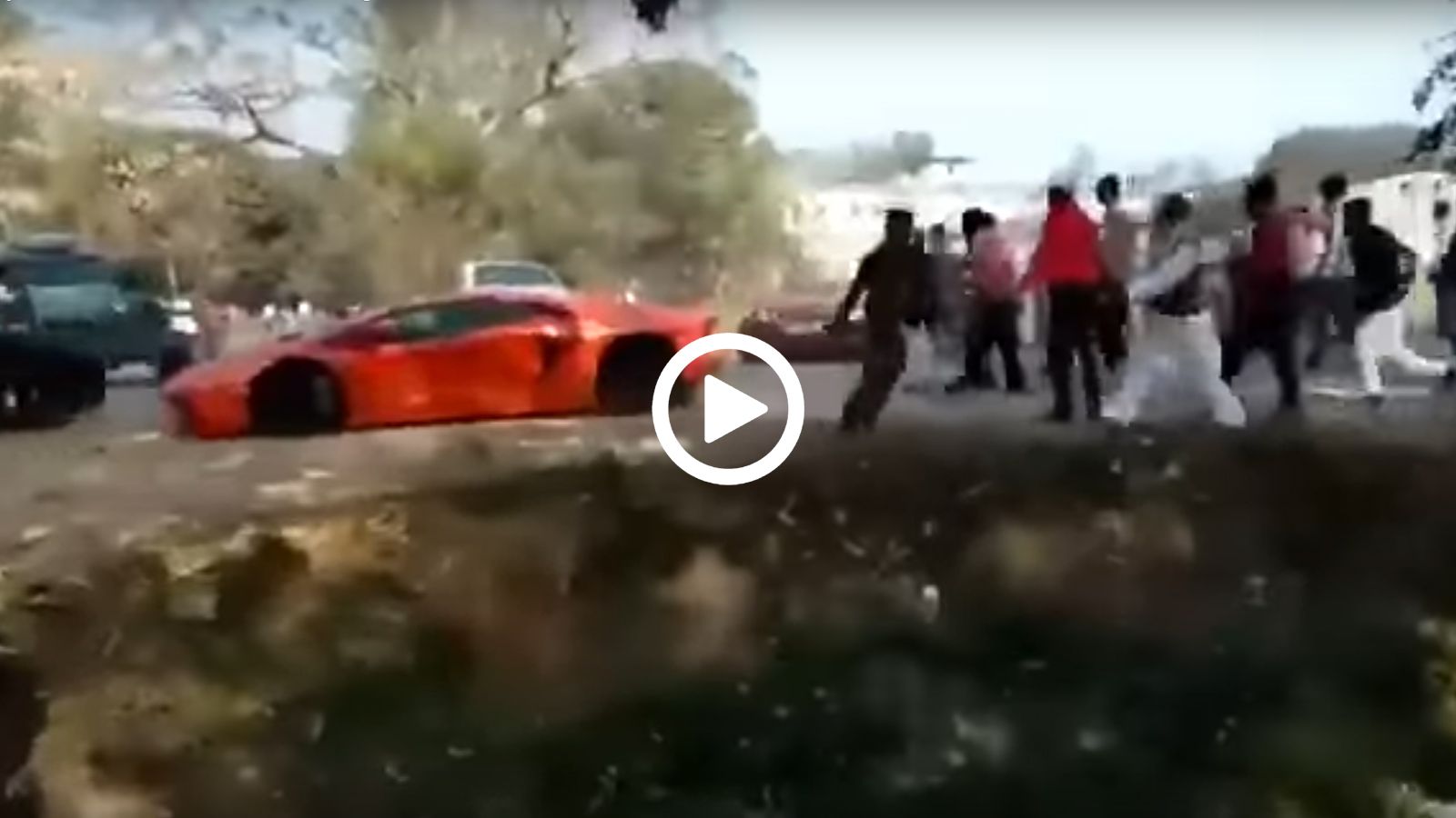 Τι μπορεί να οδήγησε άραγε σε αυτή την κατάληξη;