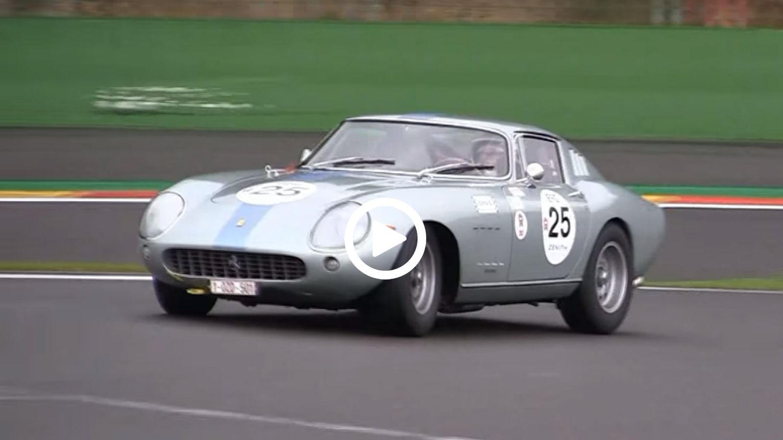 Στην πίστα με μια Ferrari 2,2 εκ. ευρώ