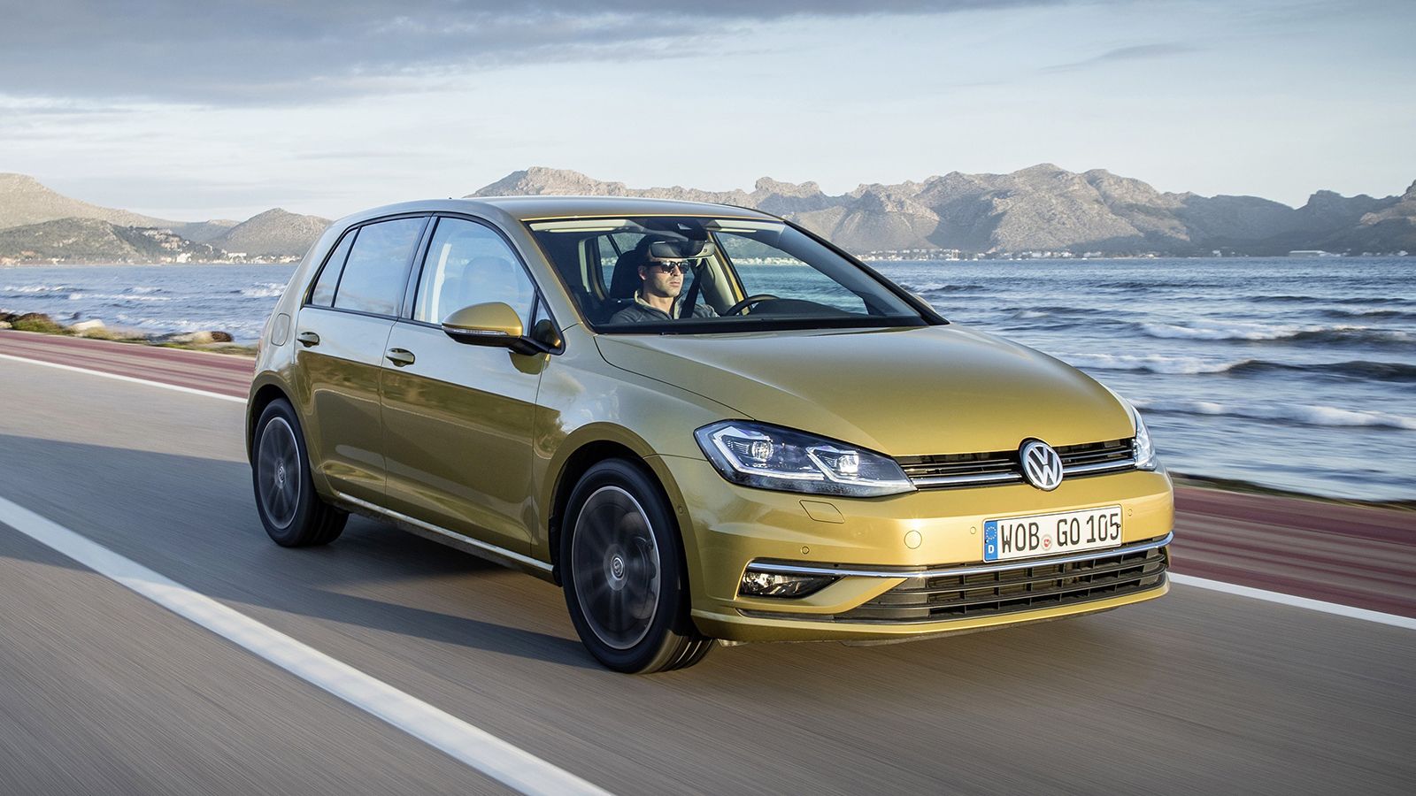 Ο TSI 1,5 λτ. συνδυάζεται με έναν 8 kw ηλεκτροκινητήρα και μια μπαταρία λιθίου 48 Volt και μια κανονική 12V που αναλαμβάνει τις μικρές ηλεκτρονικές λε