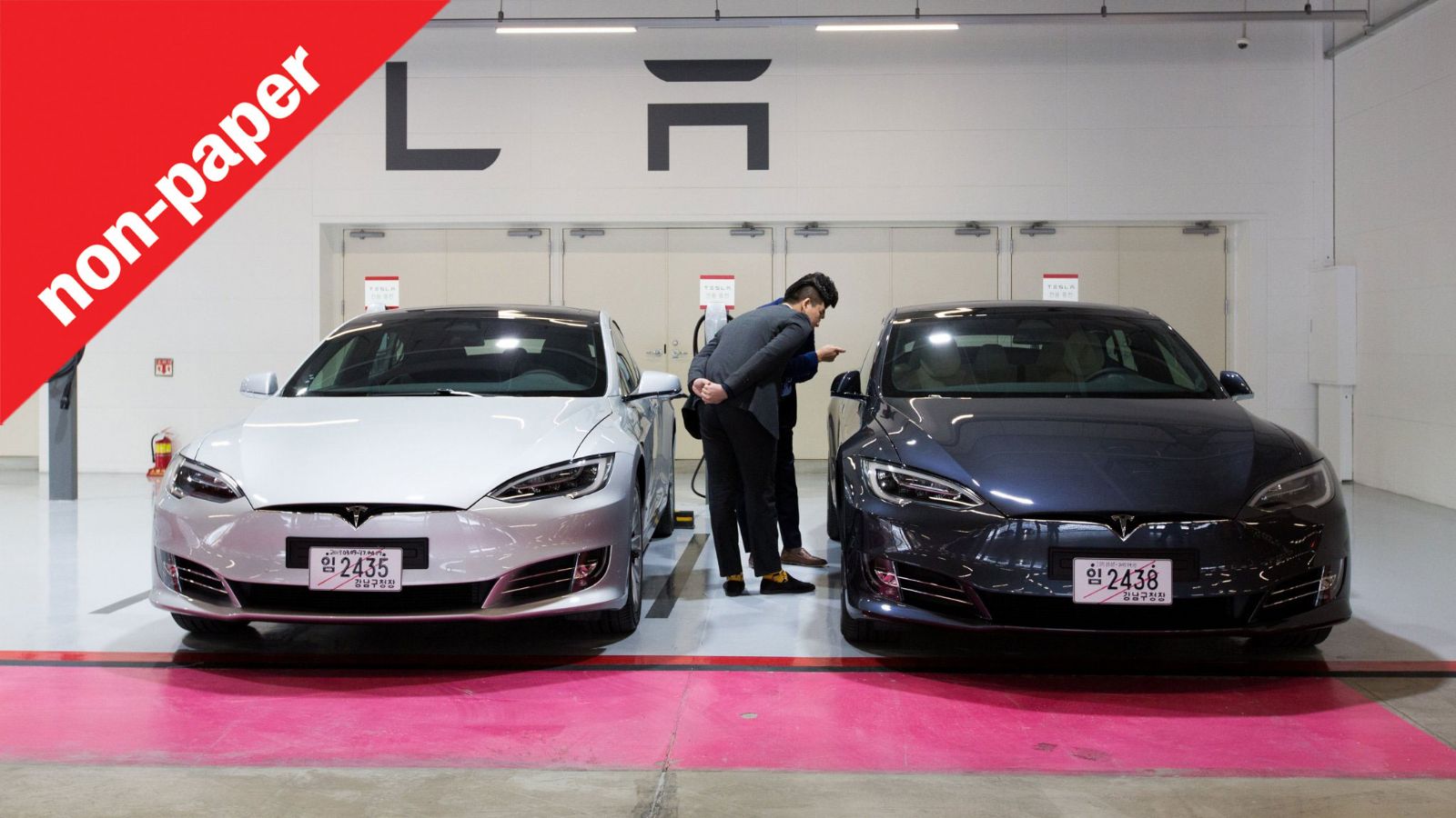 Ο επικεφαλής της VW, Ματίας Μίλερ ακούστηκε να τα «χώνει» στην Tesla σε ζωντανή τηλεοπτική εκπομπή. Γιατί ενοχλείται η VW από την Tesla;