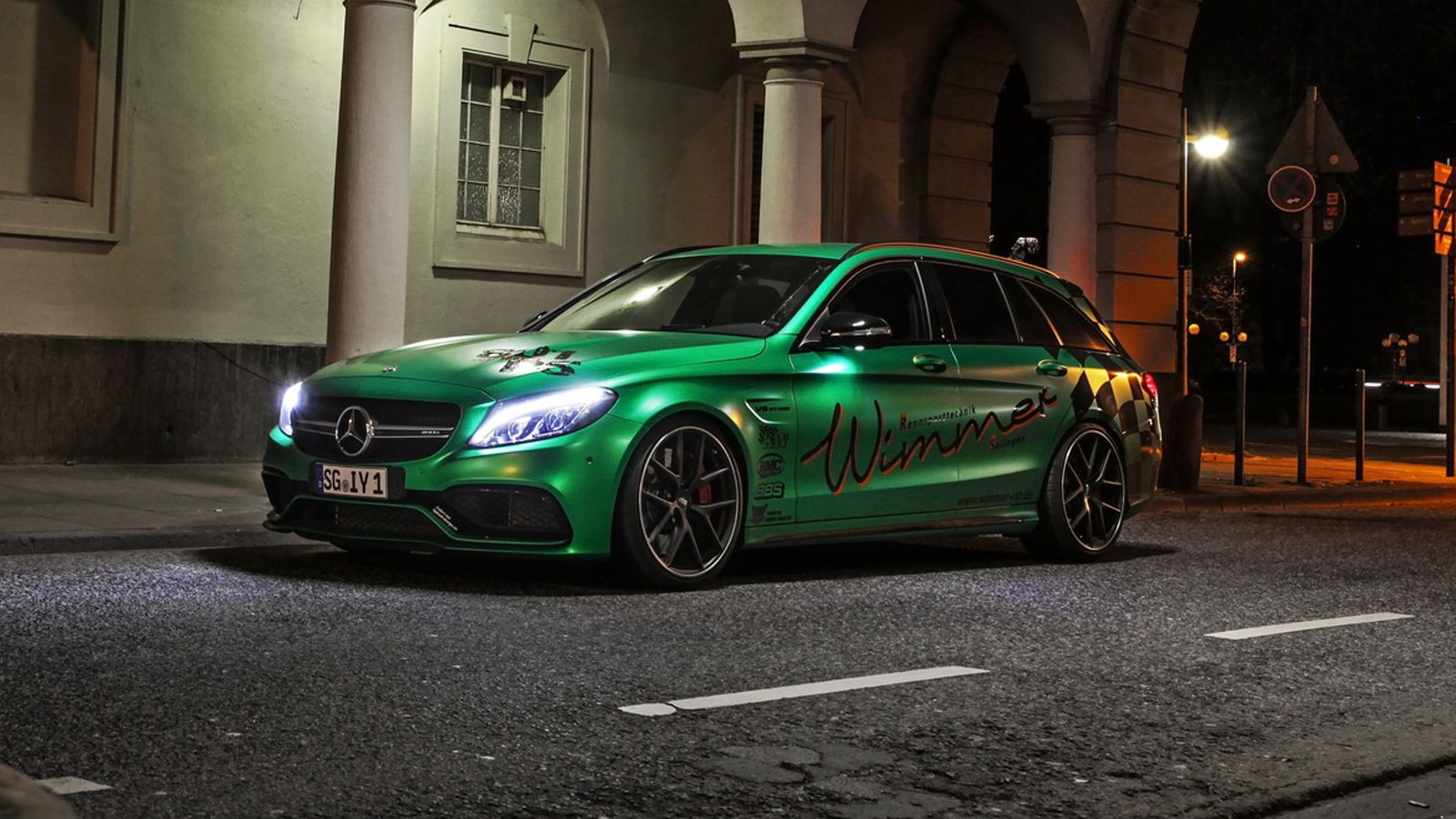 Οι άνθρωποι της Wimmer πήραν στα χέρια τους το twin-turbo V8 σύνολο της Mercedes-AMG C 63 S Estate και έφτασαν την απόδοσή του από τους 510 στους 801 