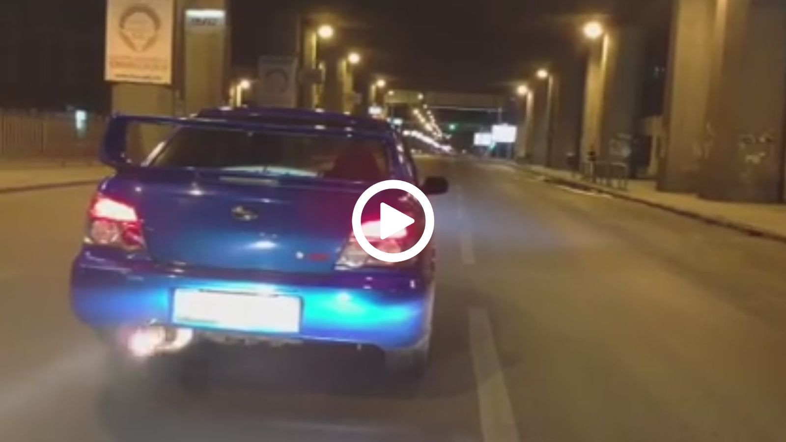 Φωτιά και λάβρα εκτοξεύει το πειραγμένο WRX.
