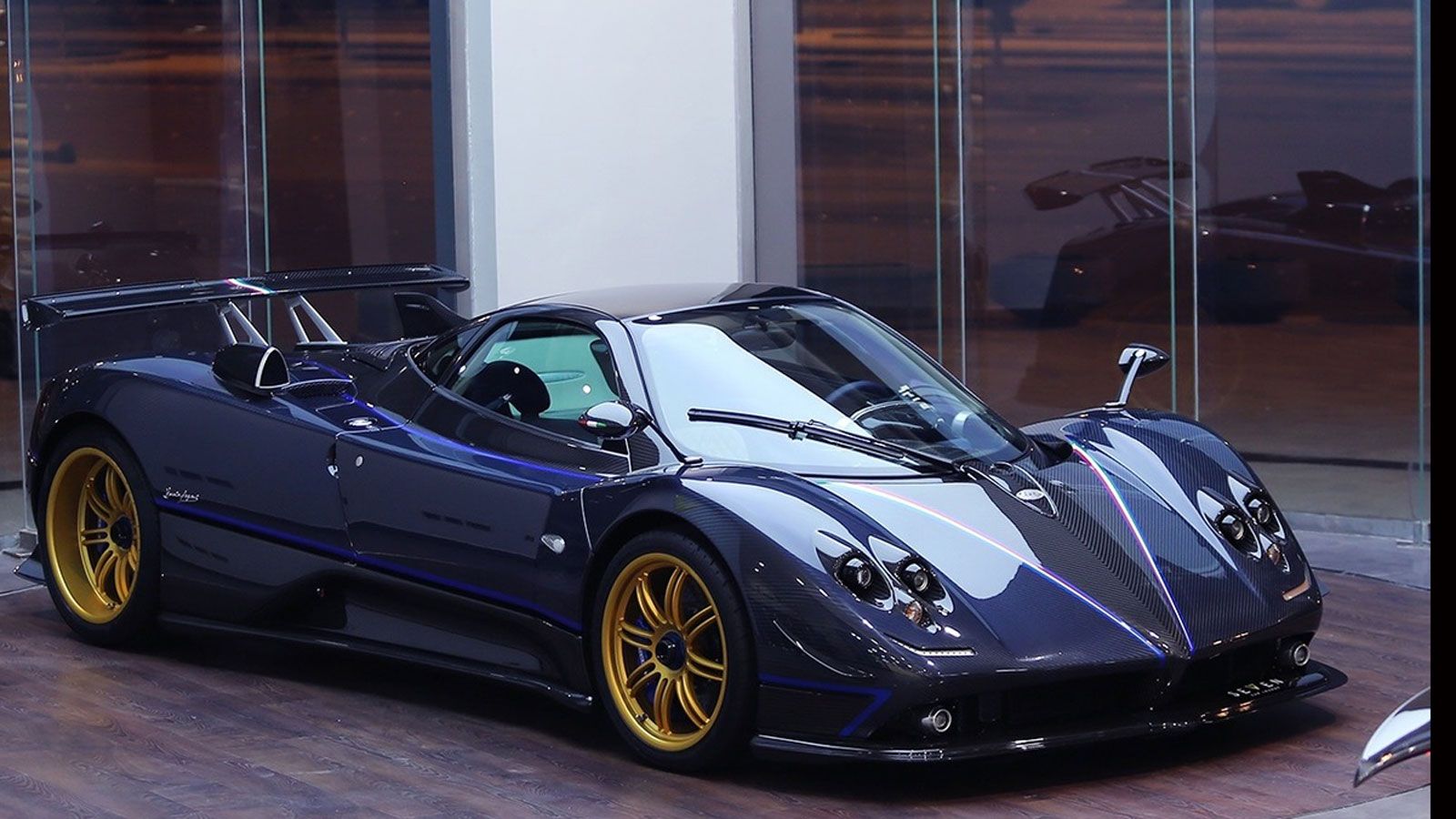 Pagani Zonda Cinque.