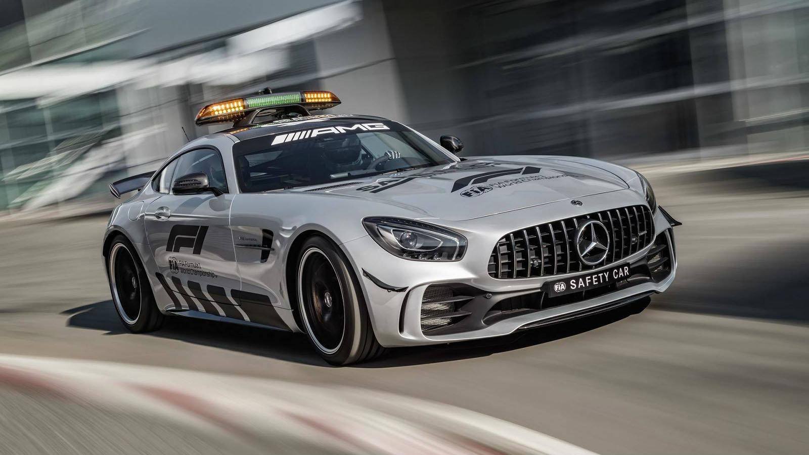 Για 23η φορά από το 1996, πρόκειται για μια Mercedes-AMG GT R που σύμφωνα με πληροφορίες αποτελεί το πιο ισχυρό Safety car όλων των εποχών.
