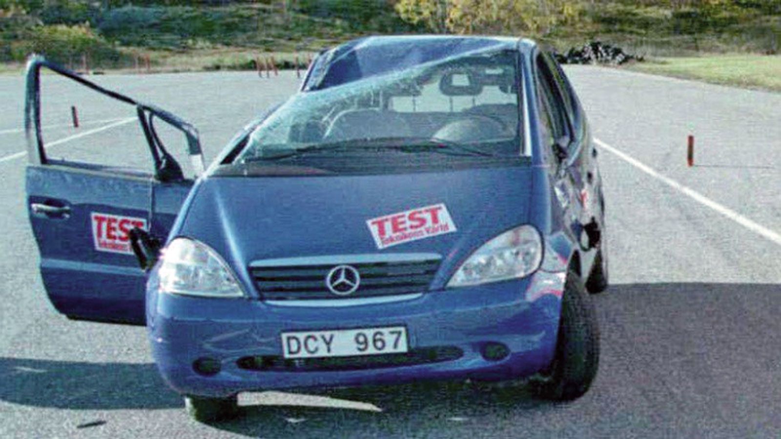 Αφορμή να γίνει γνωστό το Elk Test ήταν η αποτυχημένη προσπάθεια της Mercedes A-Class το 1997.