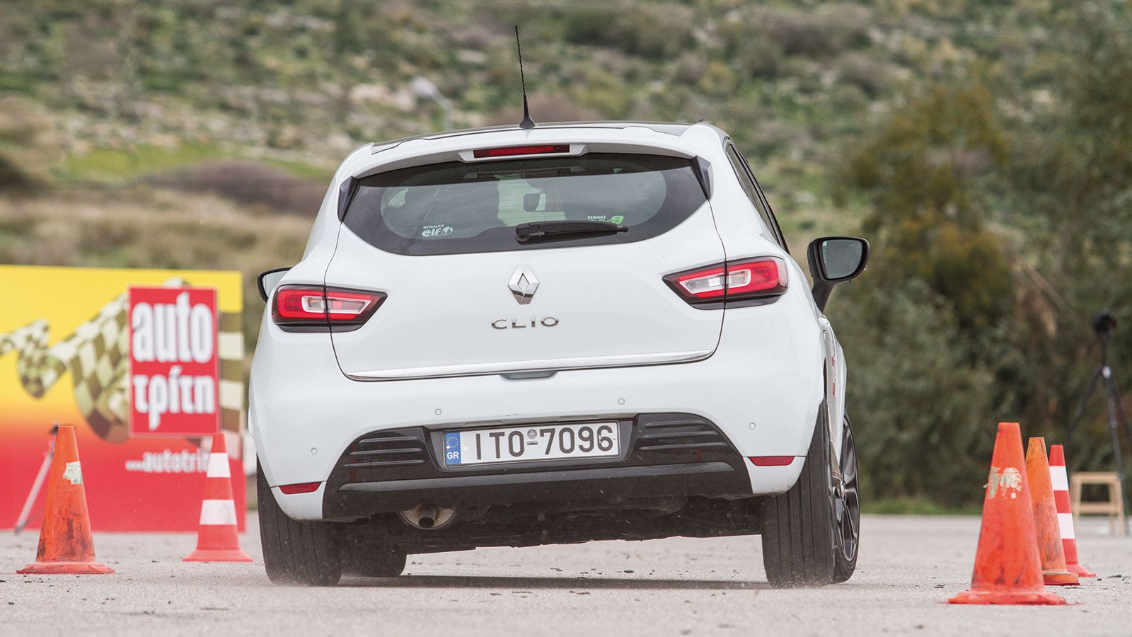 Elk Test σε 12+2 μικρά (+videos)