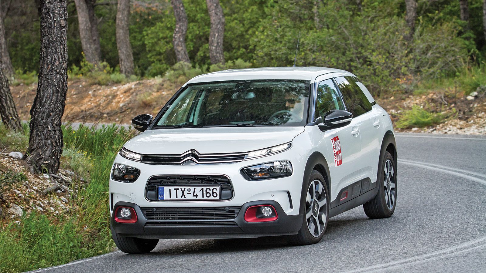 Δοκιμάζουμε το νέο Citroen C4 Cactus στην έκδοση με τον 1.200άρη turbo βενζινοκινητήρα ισχύος 110 ίππων και σας αναφέρουμε...