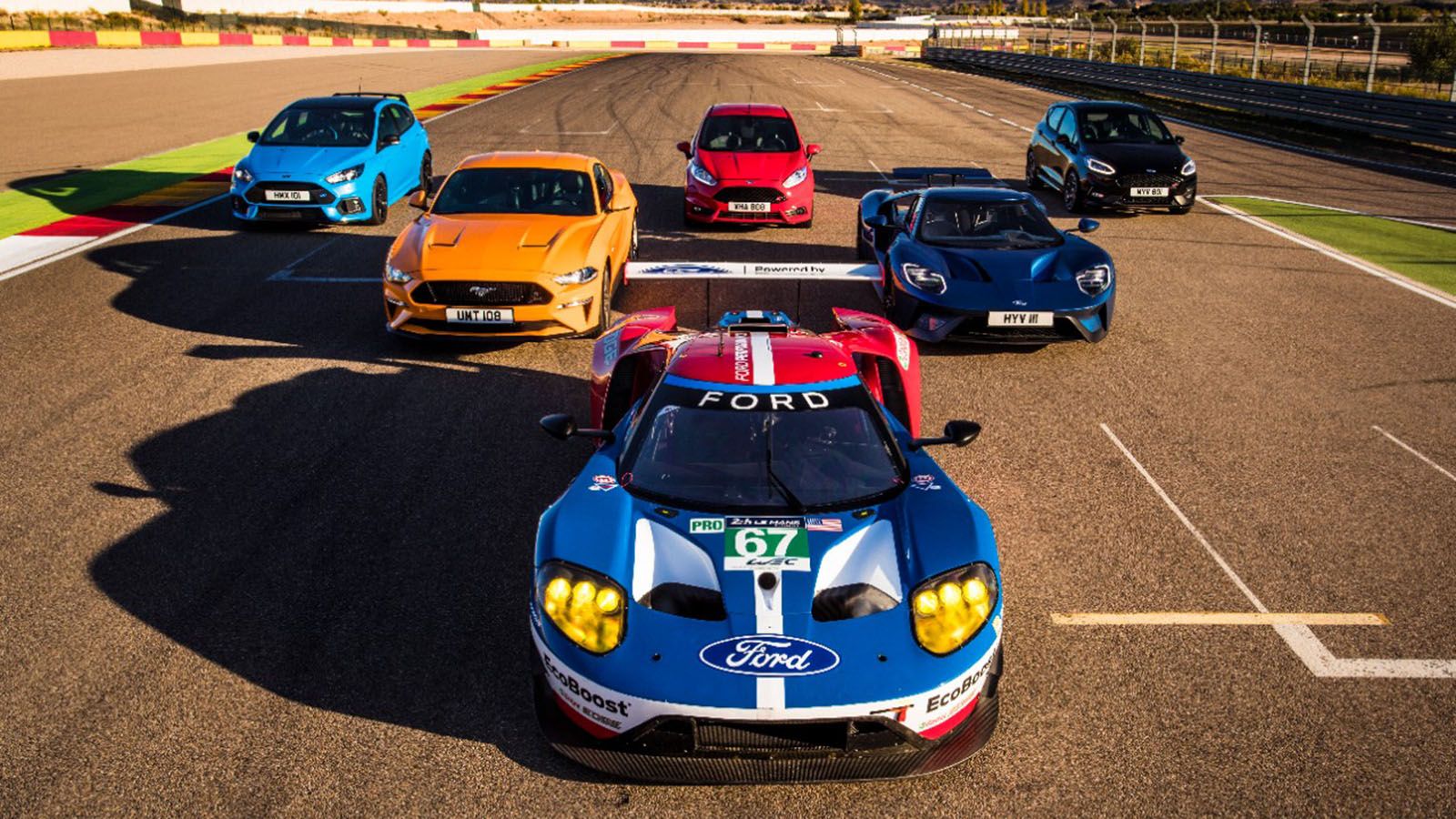 Τα μοντέλα της Ford Performance, είτε πρόκειται για εξελιγμένα pickup, είτε για καθαρόαιμα αγωνιστικά αυτοκίνητα με δάφνες στο Le Mans, διαθέτουν μονα