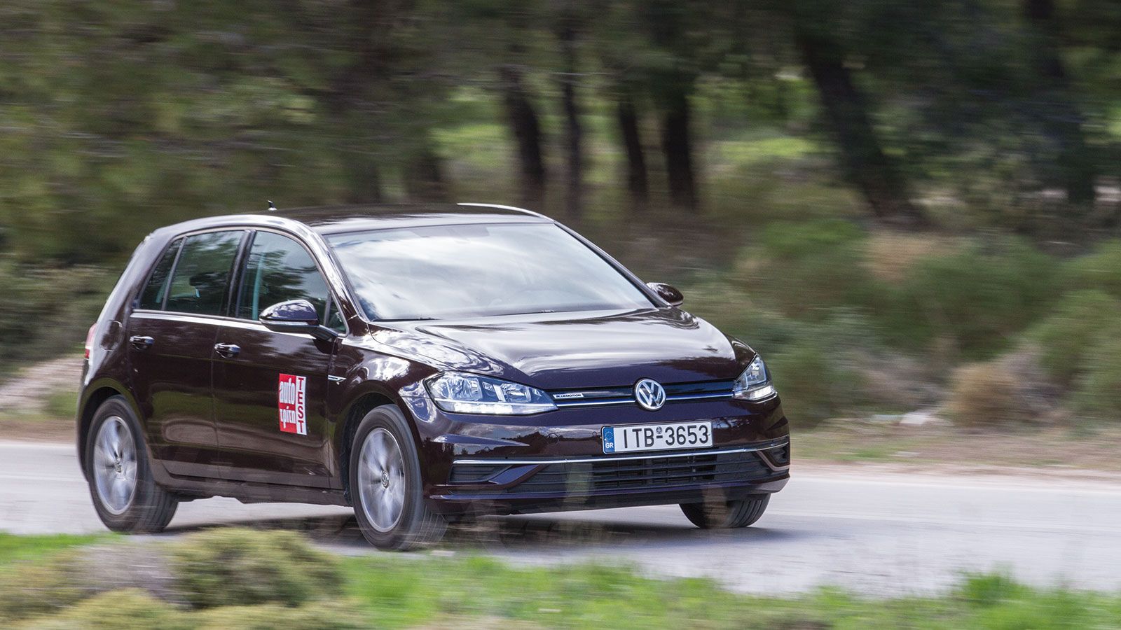 Το νέο Golf με τον 1.500άρη βενζινοκινητήρα και τους 130 ίππους, σε κερδίζει με την οικονομία του.