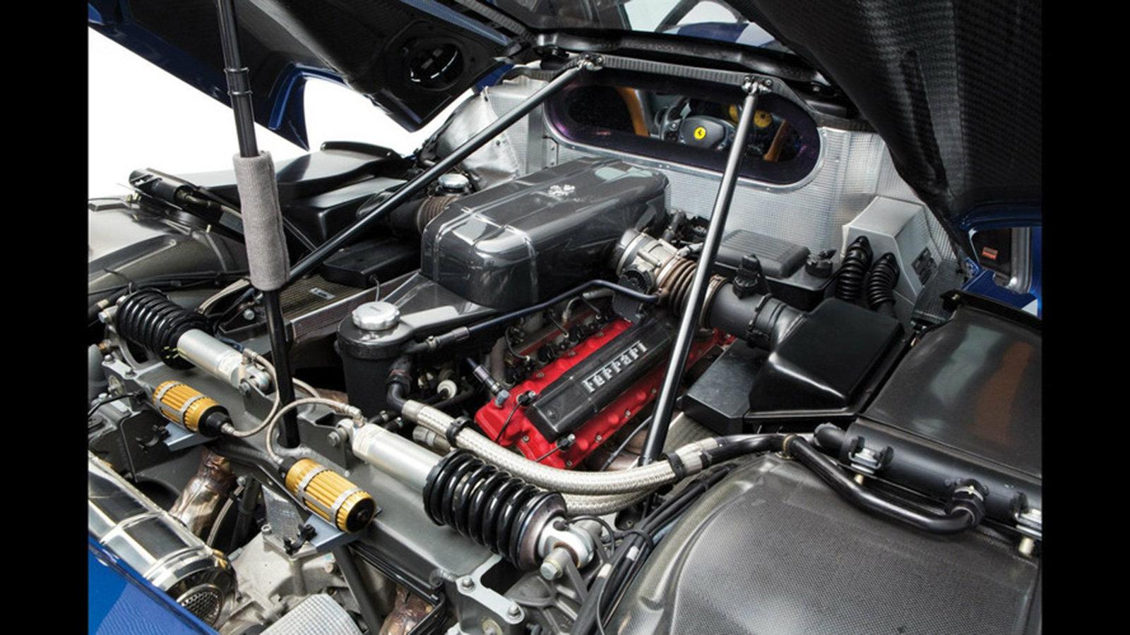 Μεταχειρισμένο V12 μοτέρ από Ferrari Enzo βρίσκεται προς πώληση σε τιμή που σηκώνει συζήτηση.  