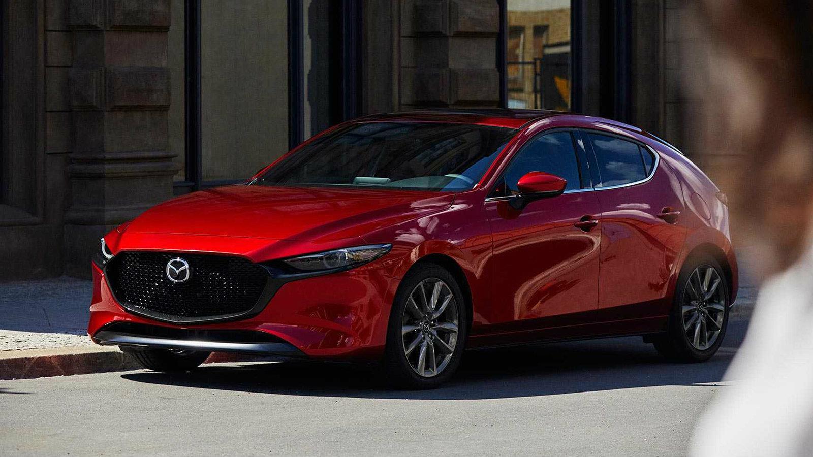 Το Μazda3 εμφανισιακά υιοθετεί την σχεδιαστική γλώσσα Kodo.