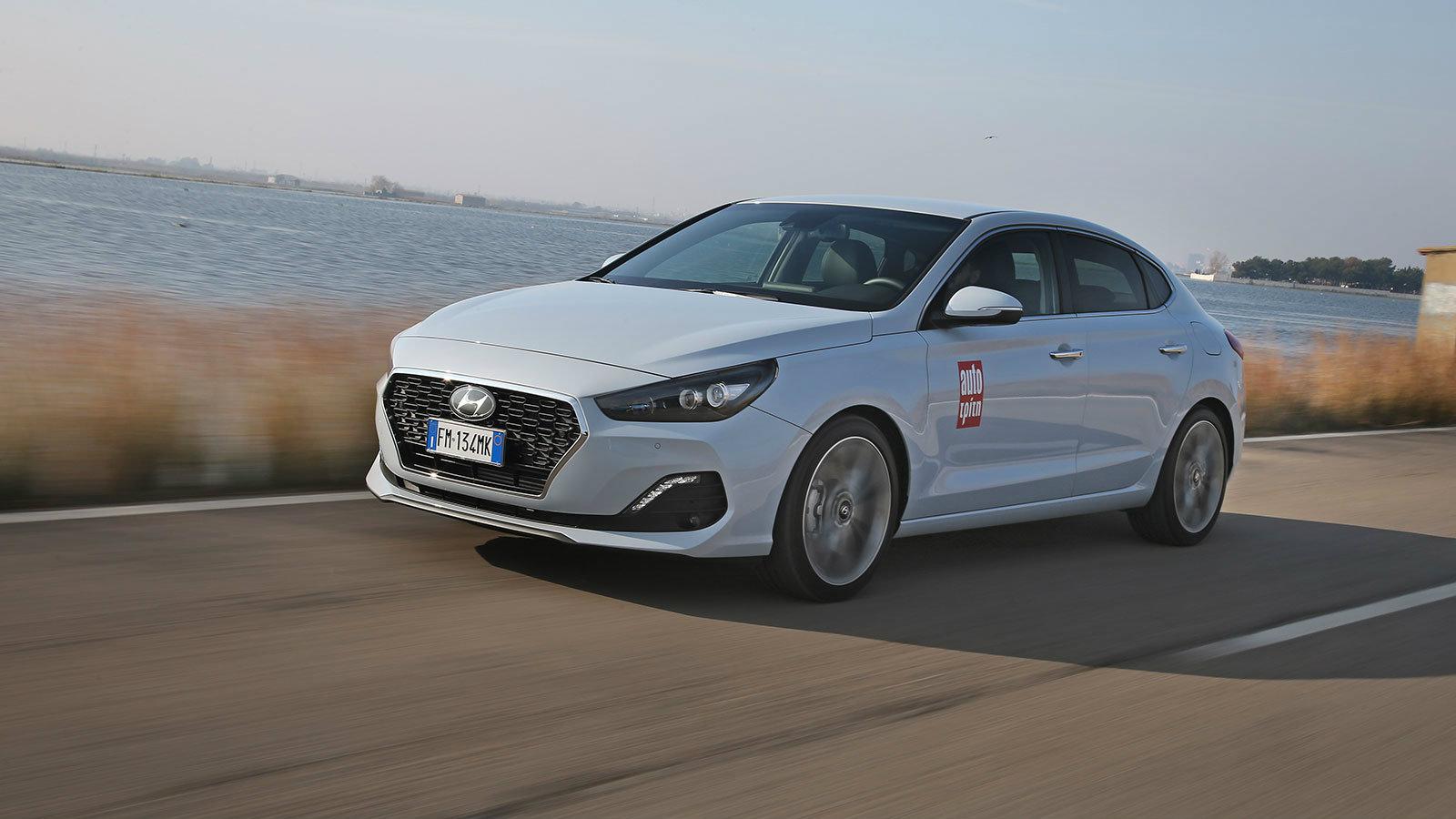 Η Hyundai με την προσθήκη του i30 fastback στην οικογένεια του i30, παρουσιάζει κάτι διαφορετικό από τα συνηθισμένα στην κατηγορία των μικρομεσαίων μο