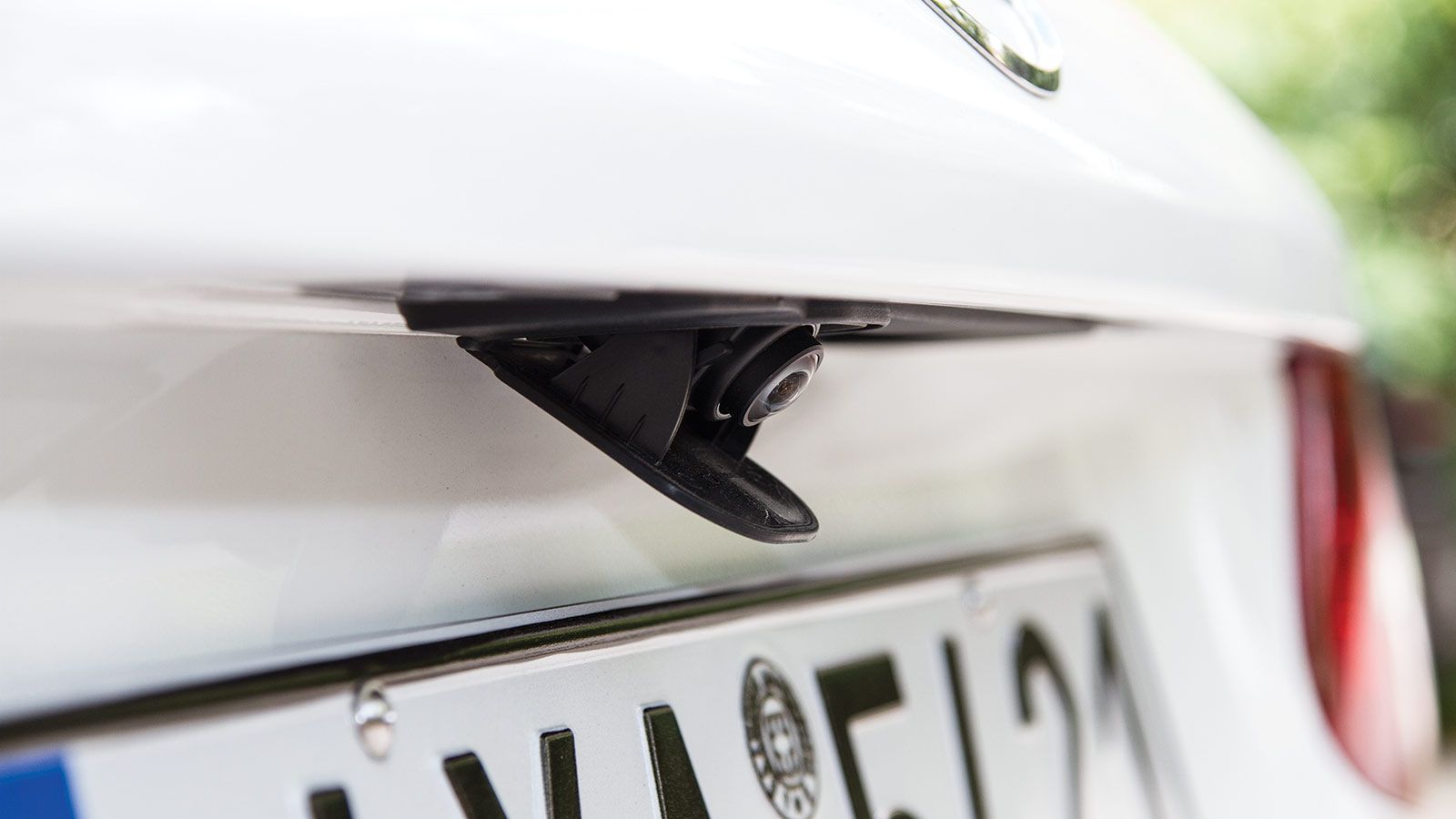 Συνήθως οι κάμερες τοποθετούνται στο πίσω μέρος του αυτοκινήτου.