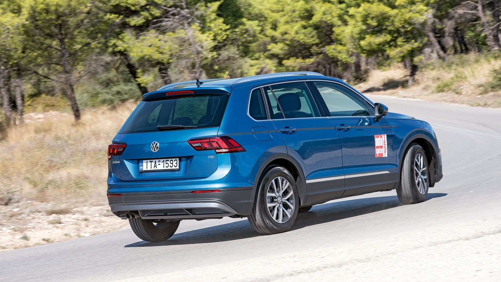 Σταθερό και ασφαλές αποδεικνύεται το VW Tiguan, έχοντας γενικότερα μια ευχάριστη οδηγική αίσθηση.