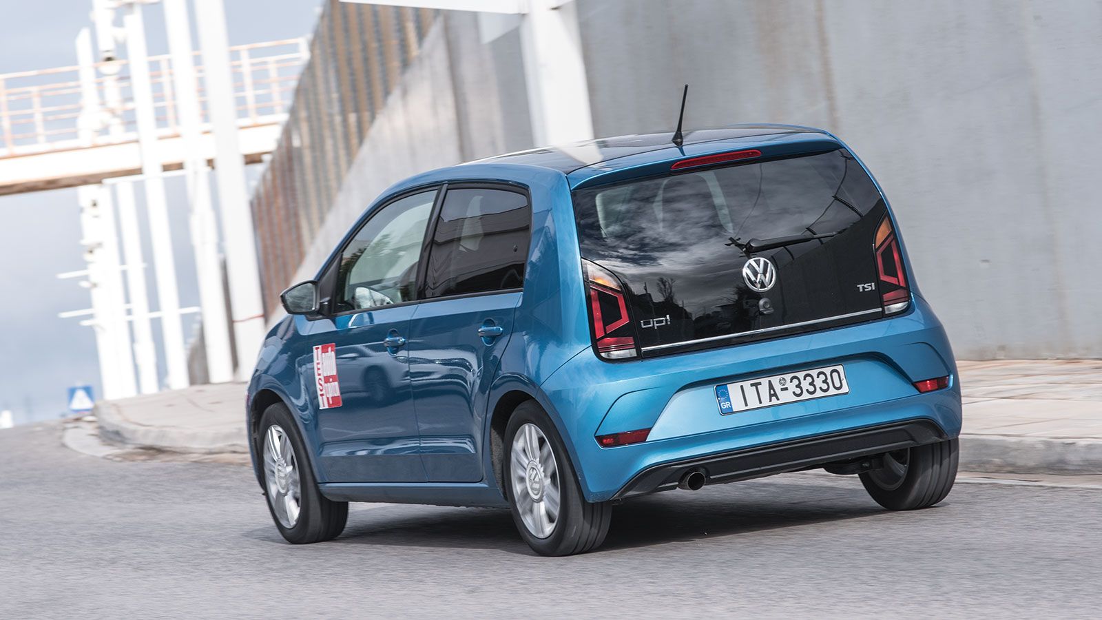 To VW up! είναι πολύ σταθερό και ακόμα και σε υψηλές ταχύτητες.