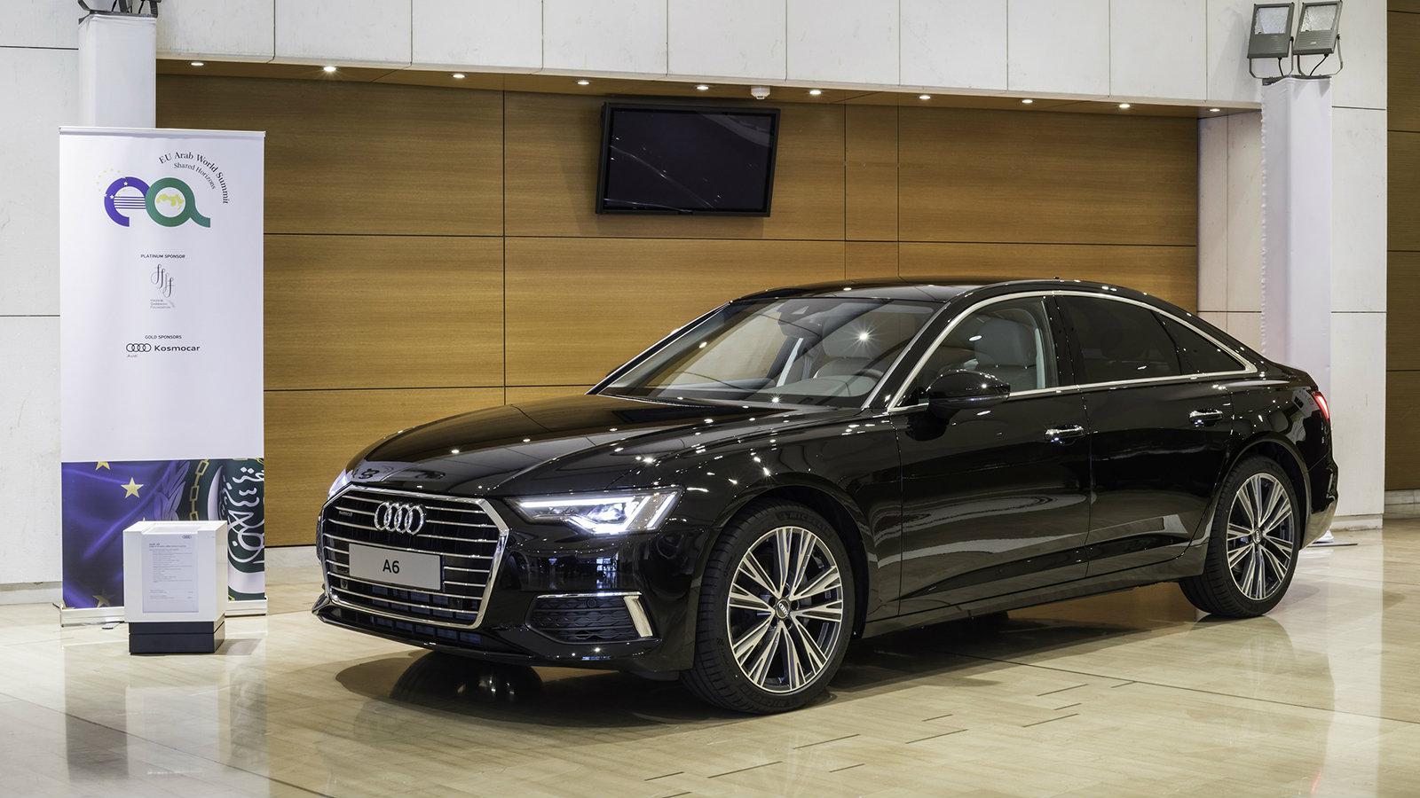 Ένας στόλος από Audi χρησιμοποιήθηκε για τις πολυτελείς και ασφαλείς μετακινήσεις των διακεκριμένων επισκεπτών-συνέδρων. 