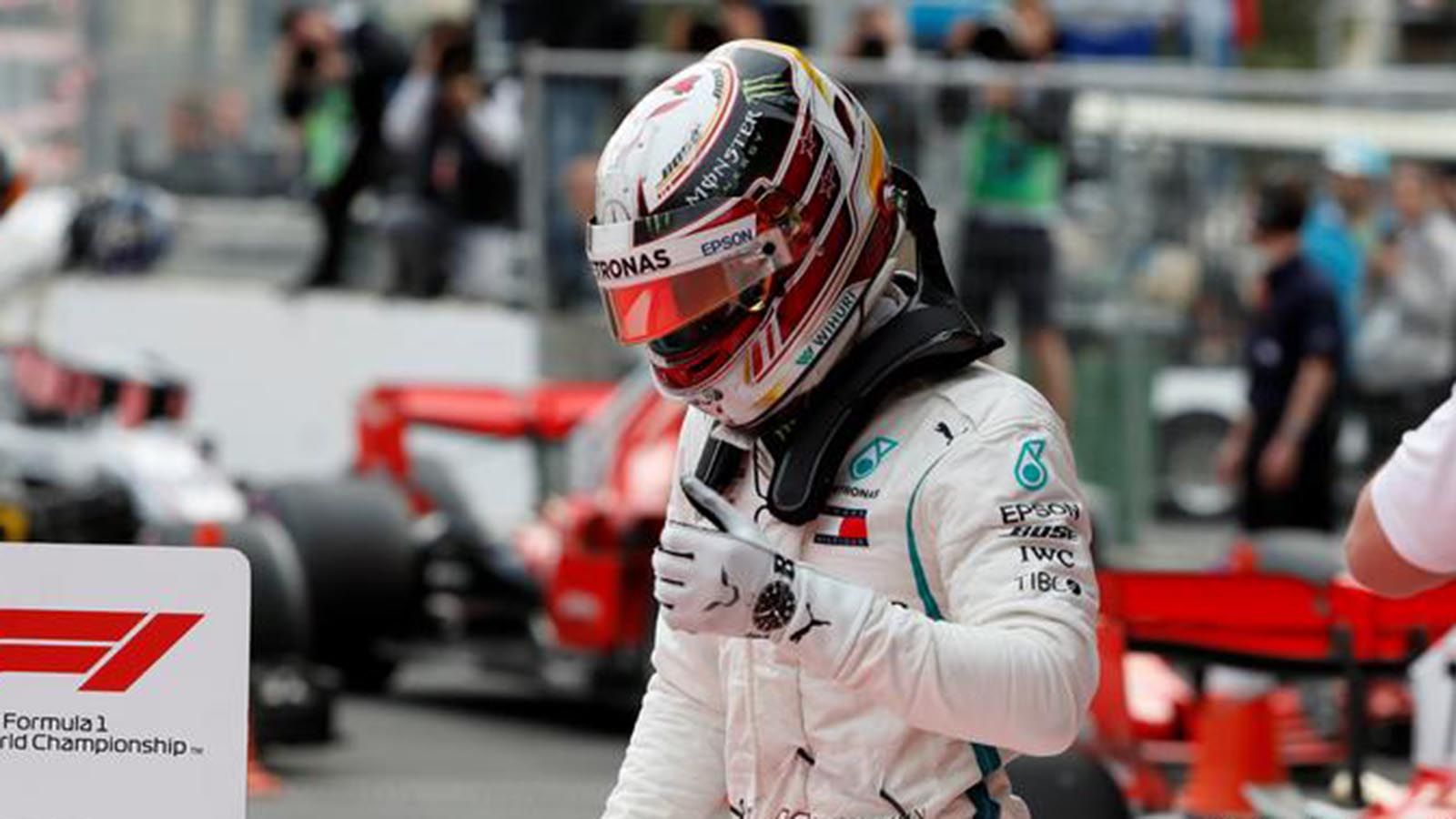 Νικητής ο Lewis Hamilton!