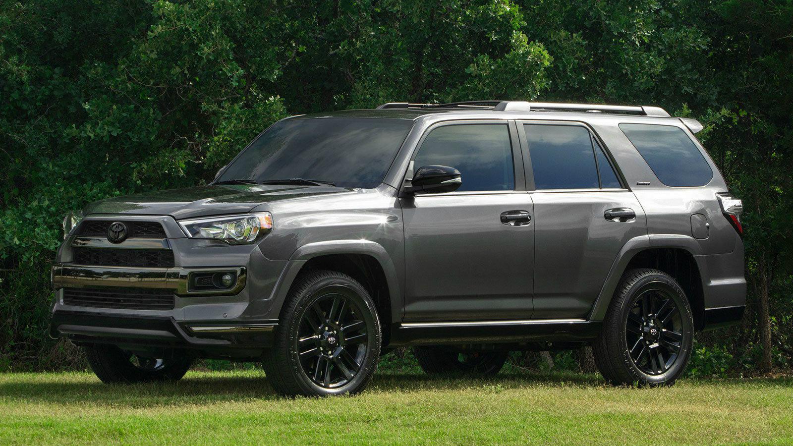 Την ειδική έκδοση 4Runner Nightshade και τα νέα SX πακέτα για τα Tacoma και Tundra παρουσίασε η Toyota.
