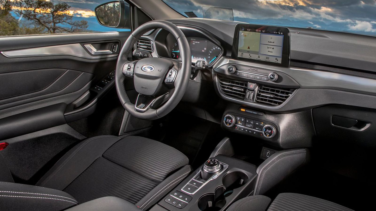 Η Ford εξαλείφει την μυρωδιά του «καινούριου»