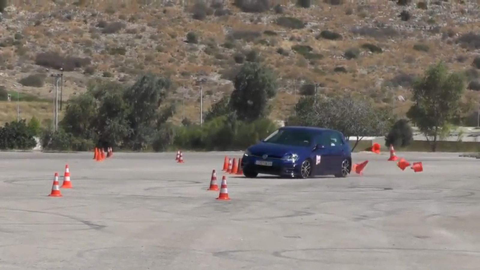 Σύντομα θα δούμε να κυκλοφορεί το Golf με ένα diesel κινητήρα υψηλής απόδοσης, που θα παράγει 136 ίππους και θα συνδυάζεται με ένα 10τάχυτο κιβώτιο δι