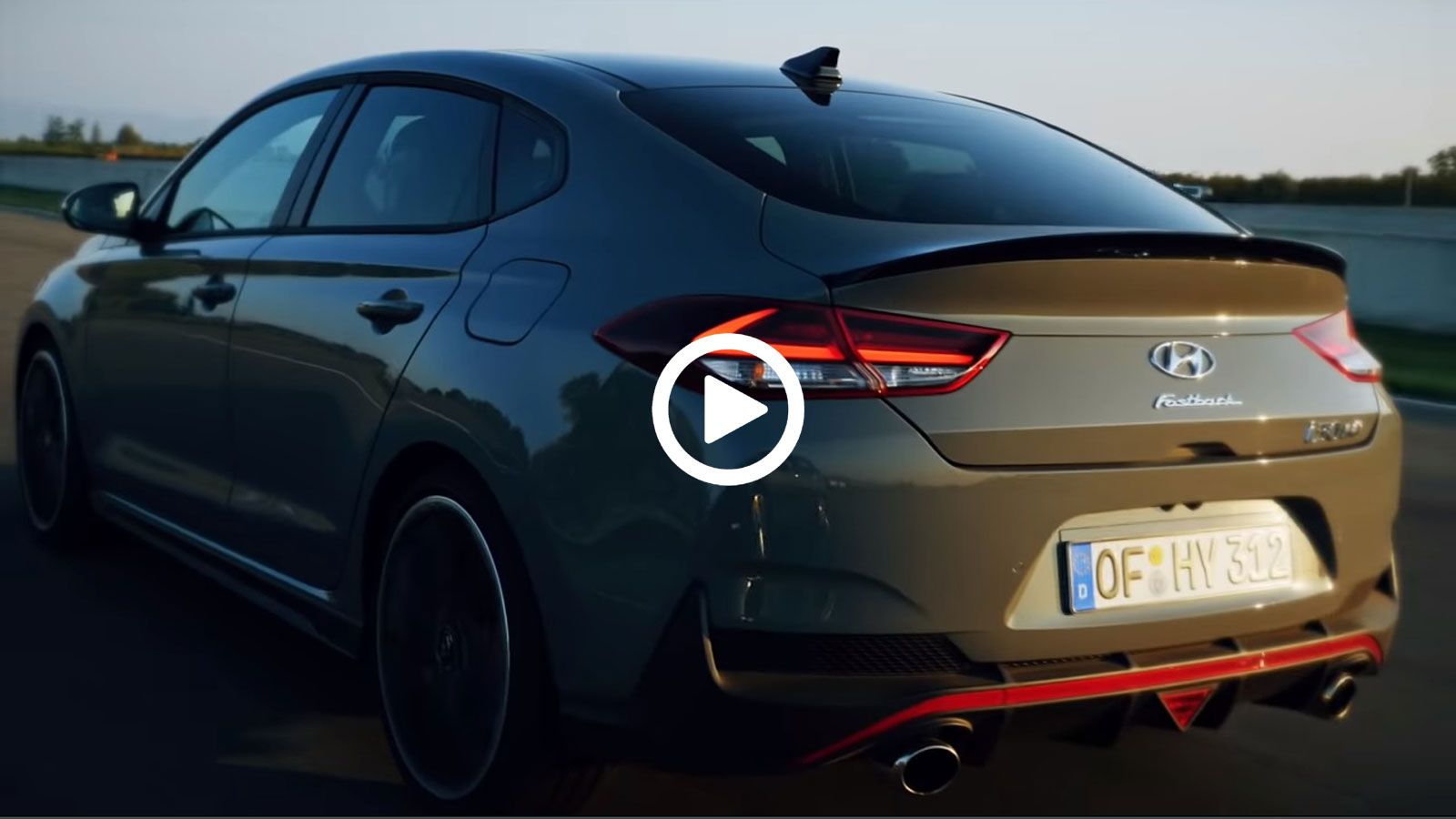 Νέο Hyundai i30 Fastback N με έως 275 PS