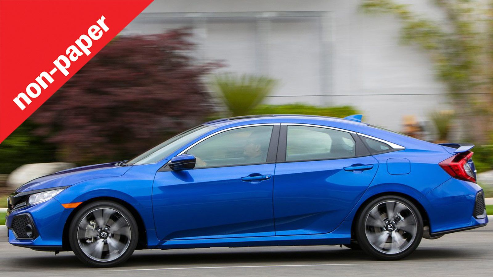To Honda Civic Sedan είναι από τα λίγα sedan μοντέλα, διαθέσιμα στην ελληνική αγορά.