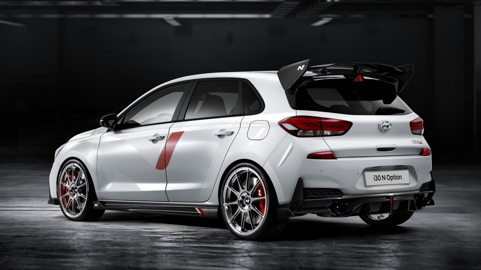 To Hyundai i30 «N Option»  περιλαμβάνει 25 διαφορετικές επιλογές εξατομίκευσης υψηλής ποιότητας.