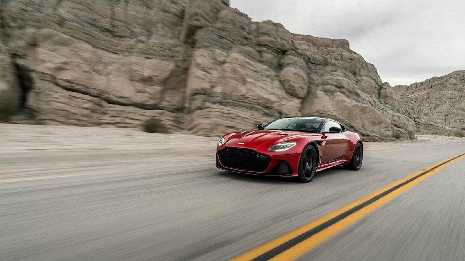 Τη νέα της ναυαρχίδα αποκάλυψε στο κοινό η Aston Martin, κάνοντας τις συστάσεις με την DBS Superleggera.
