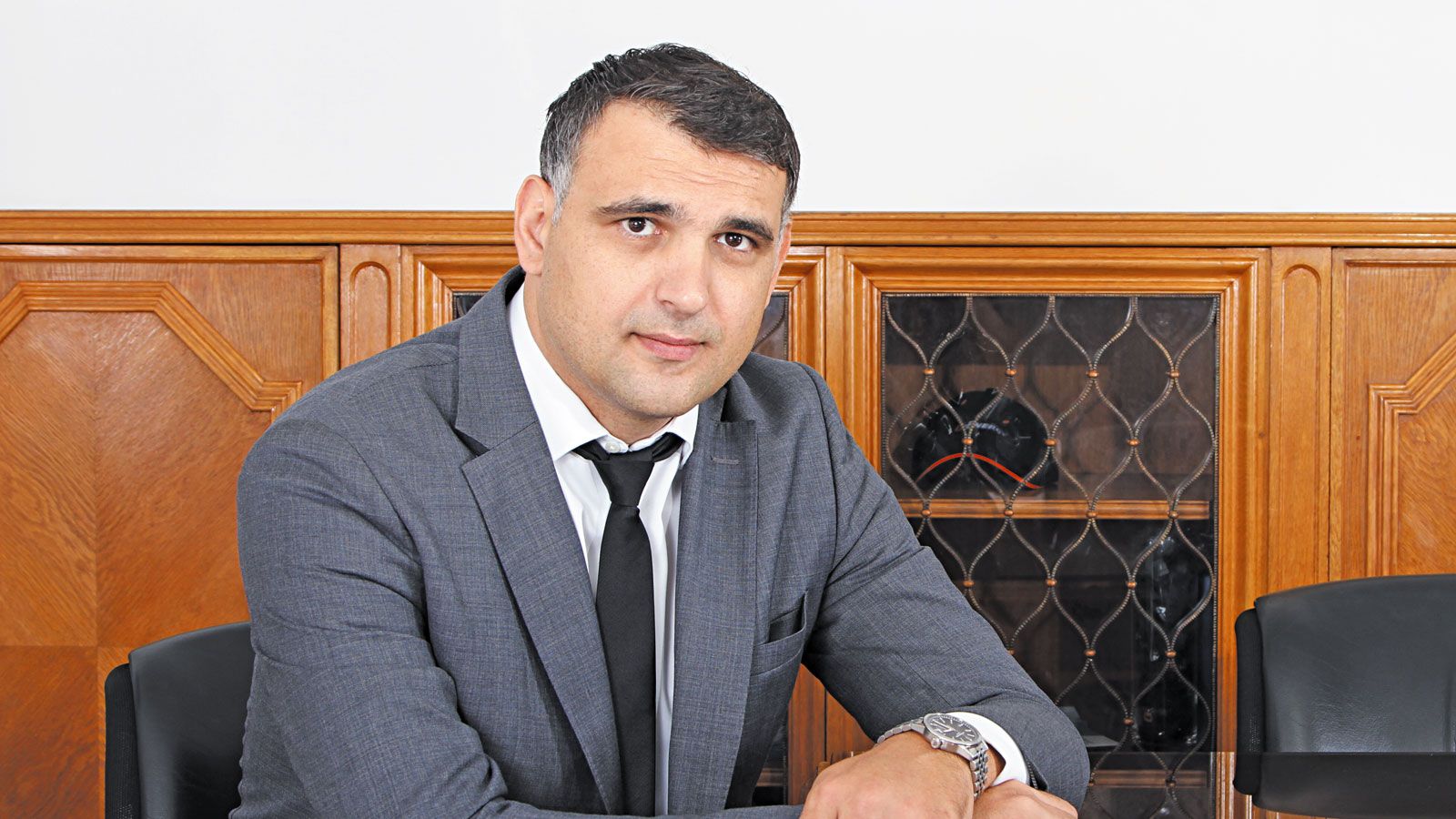 O κ. Gaidashov Anastas,
επικεφαλής της εμπορικής αντιπροσωπείας της Gazpromneft-Lubricants